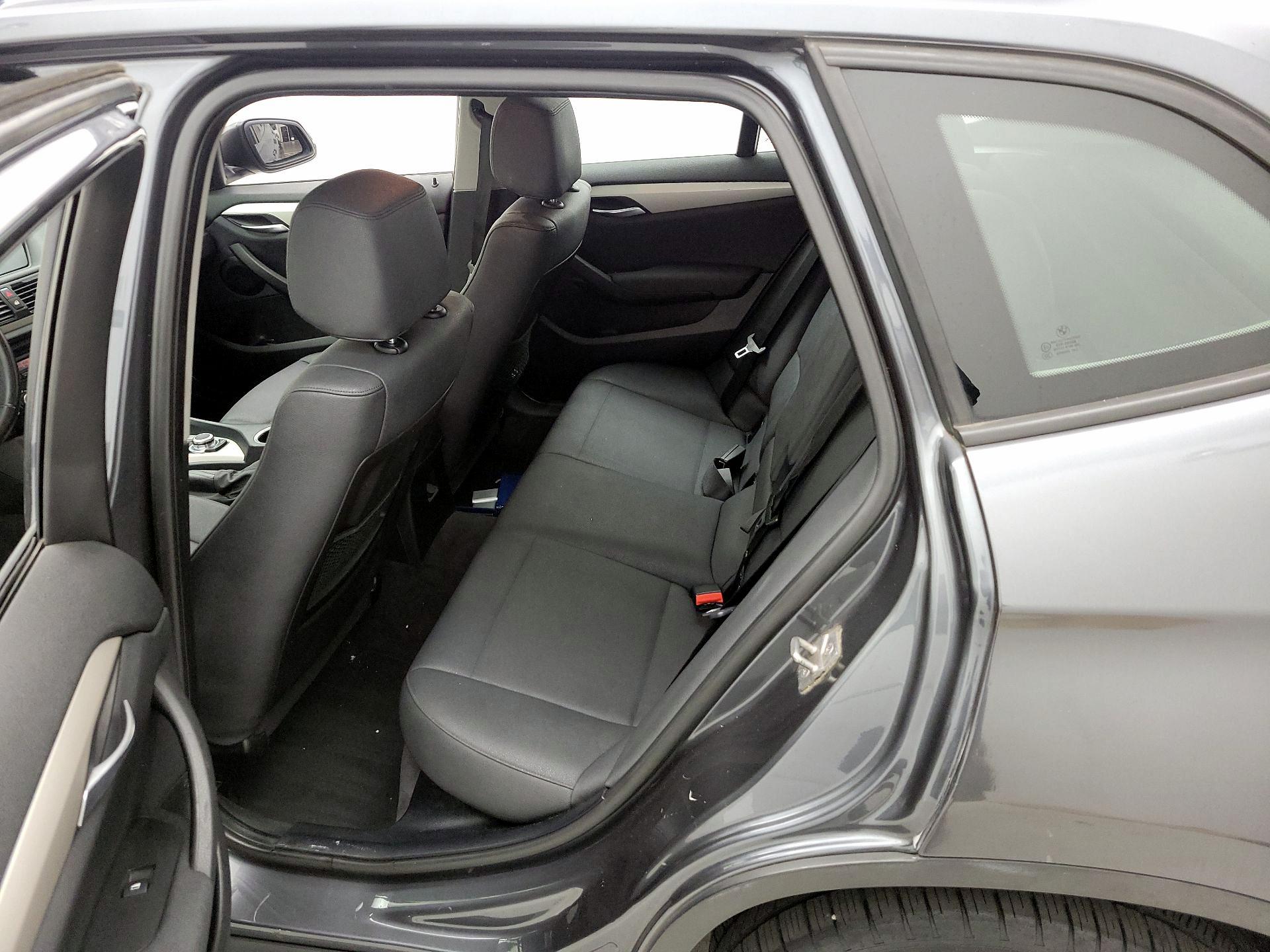 Thumbnail: 2015 BMW X1 - 18