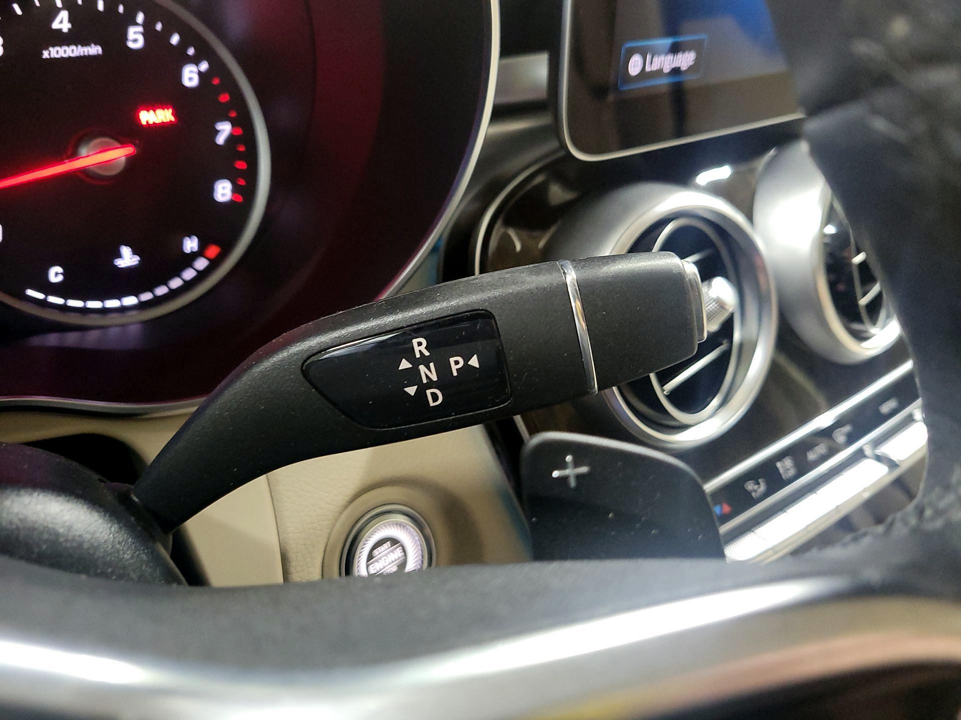 Thumbnail: 2020 Mercedes-Benz GLC - 17