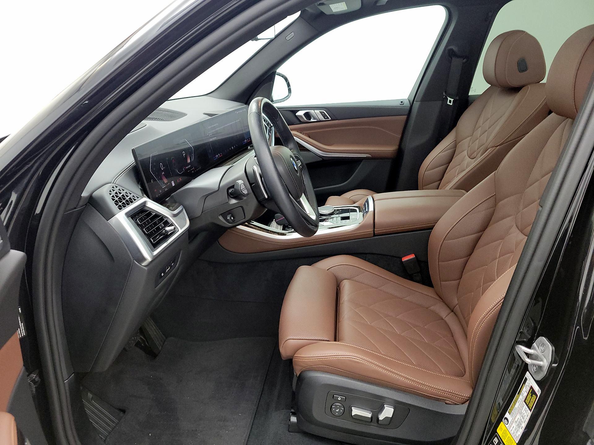 Thumbnail: 2024 BMW X5 - 11