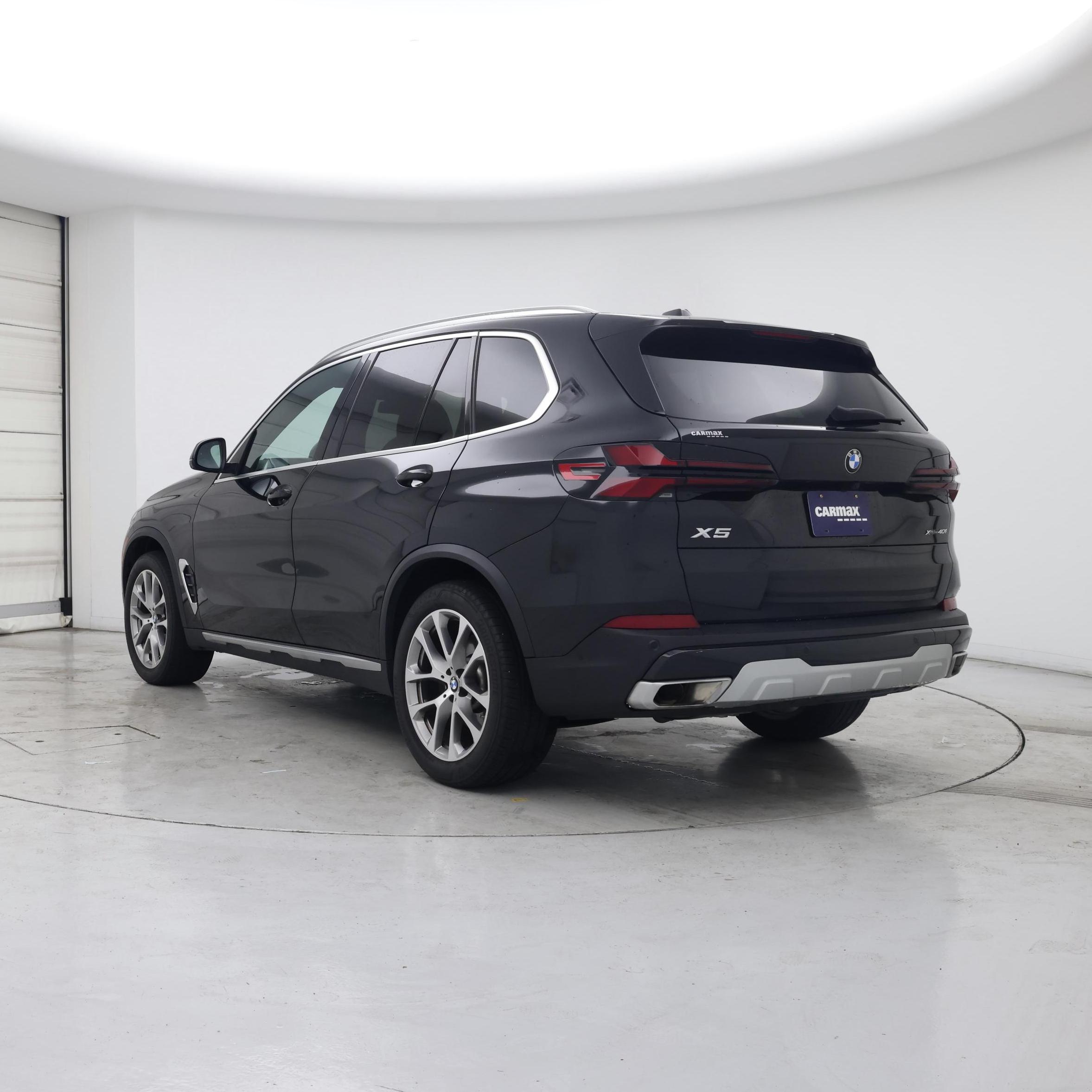 Thumbnail: 2024 BMW X5 - 2