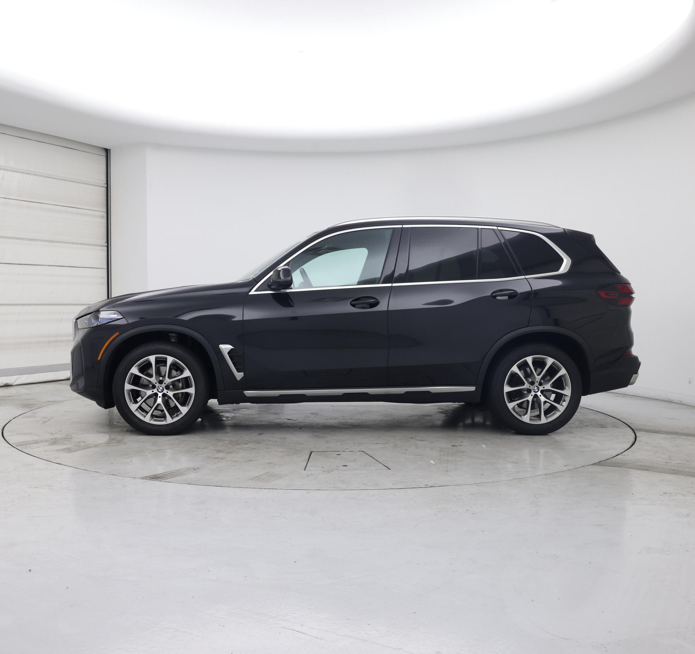 Thumbnail: 2024 BMW X5 - 3