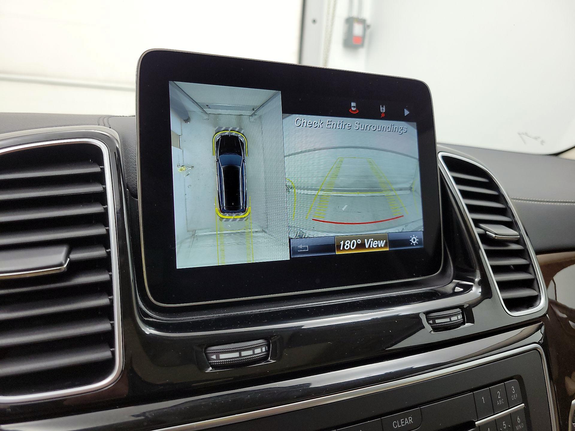 Thumbnail: 2019 Mercedes-Benz GLS - 15