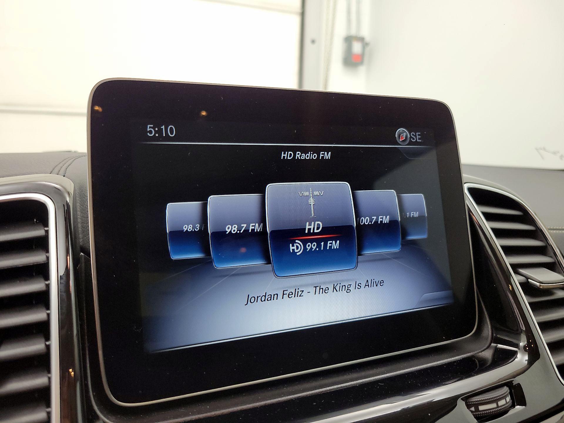 Thumbnail: 2019 Mercedes-Benz GLS - 16