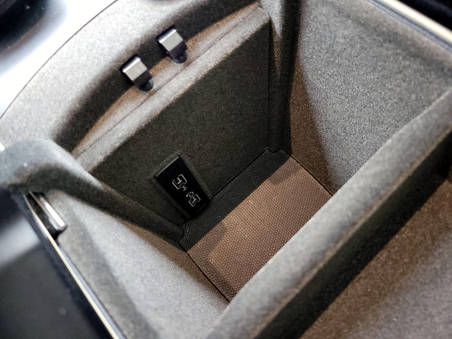 Thumbnail: 2019 Mercedes-Benz GLS - 19