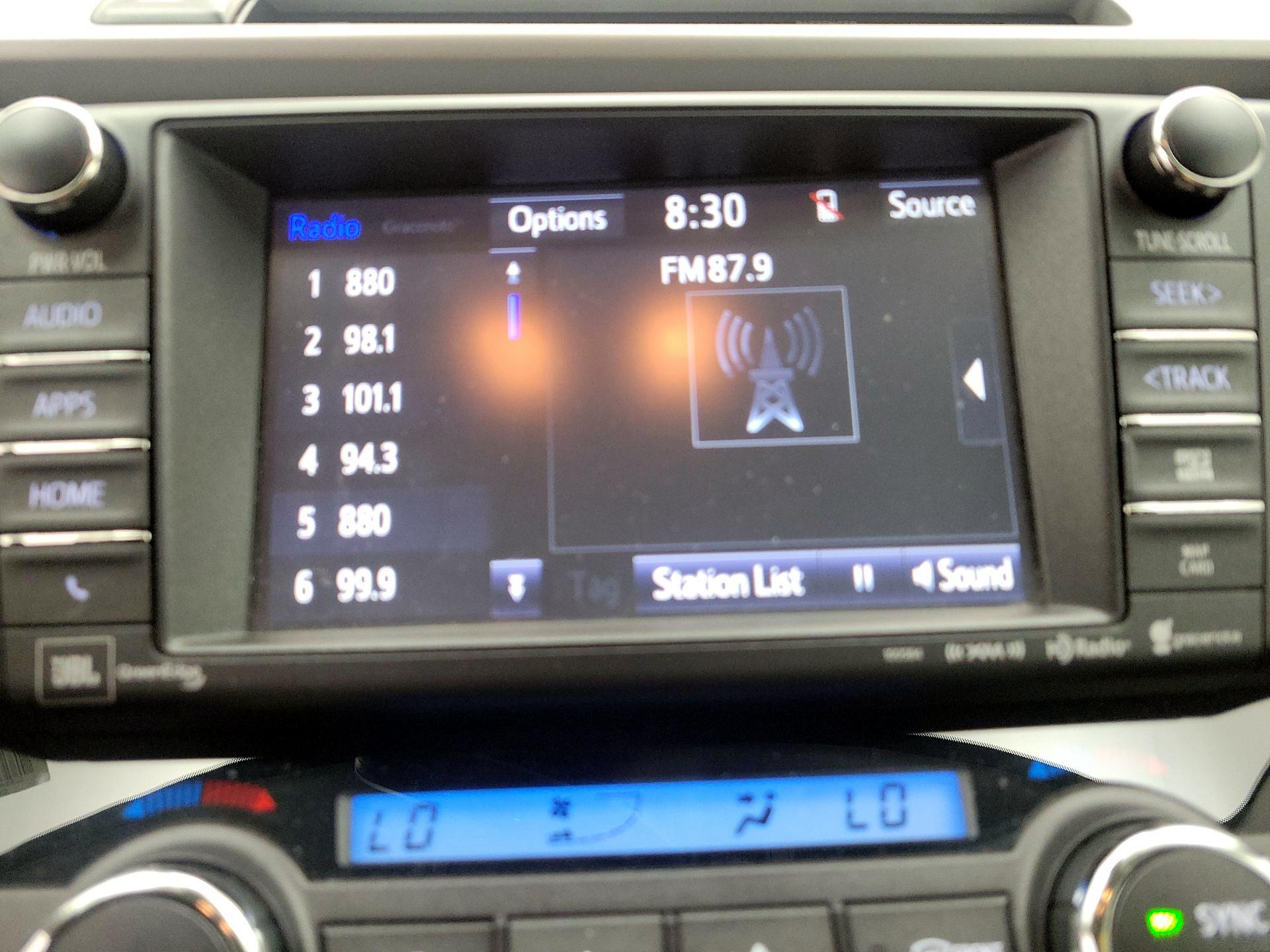 Thumbnail: 2017 Toyota RAV4 - 15