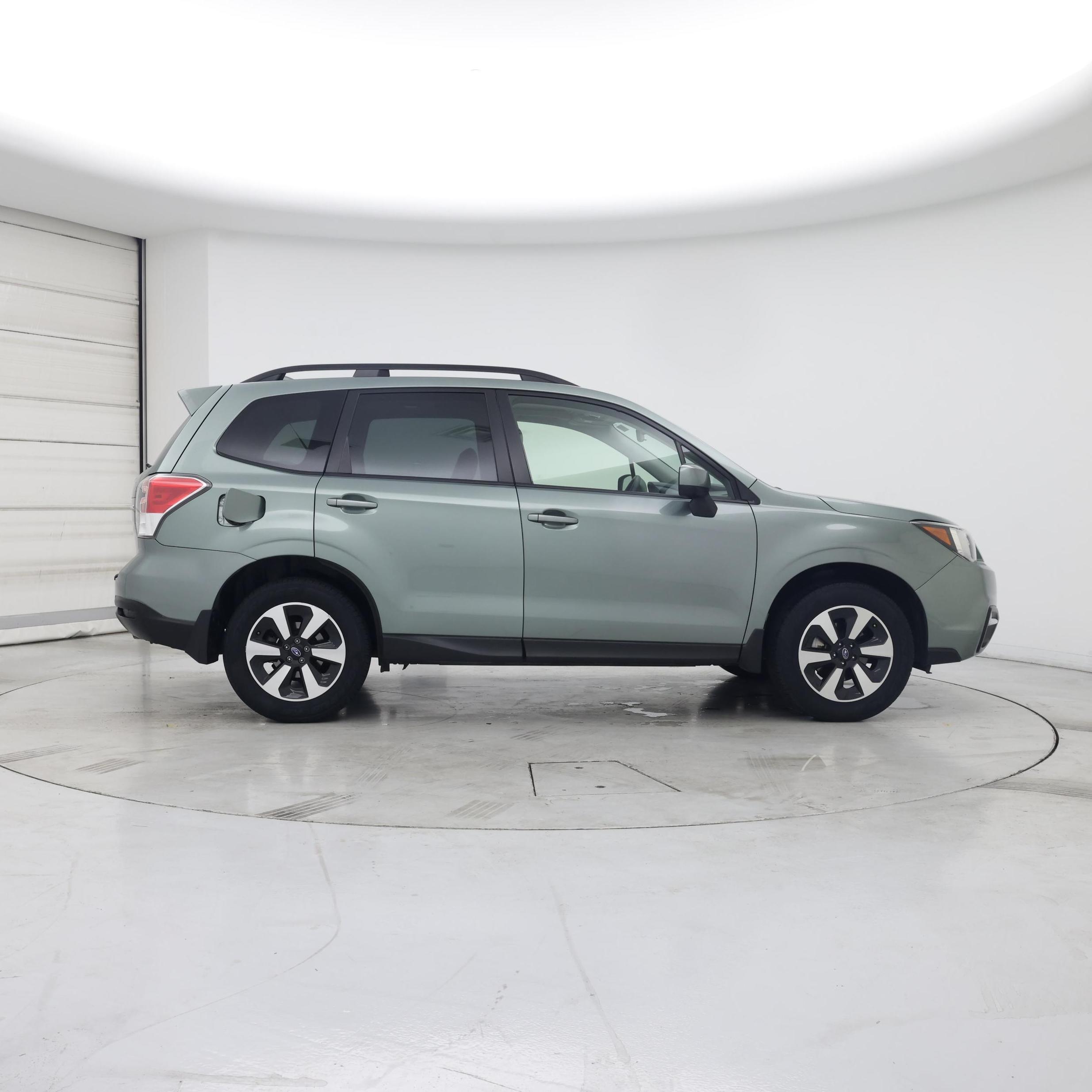 Thumbnail: 2018 Subaru Forester - 7