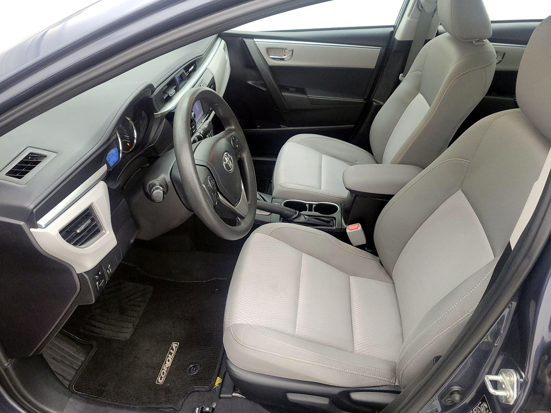 Thumbnail: 2015 Toyota Corolla - 11
