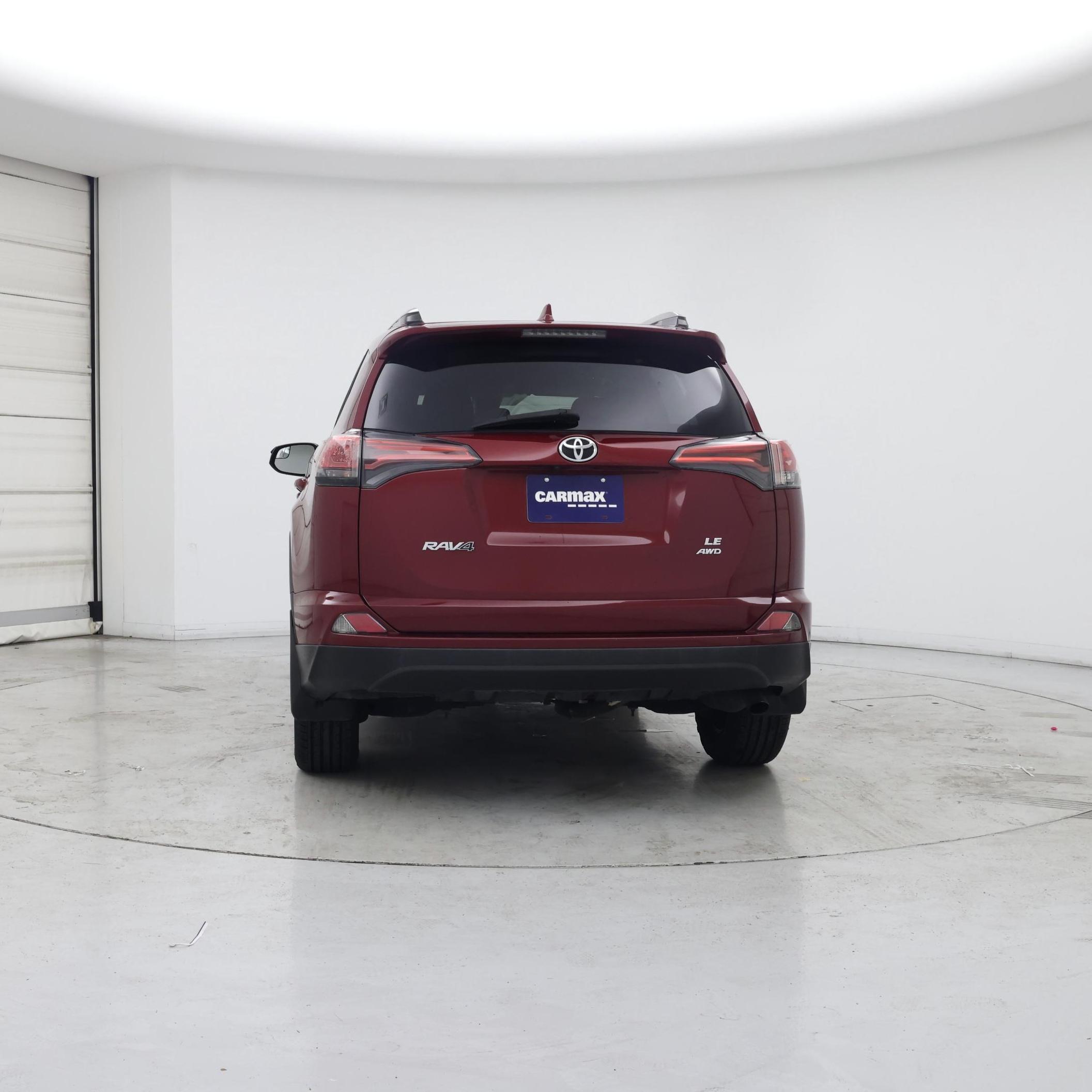 Thumbnail: 2018 Toyota RAV4 - 6