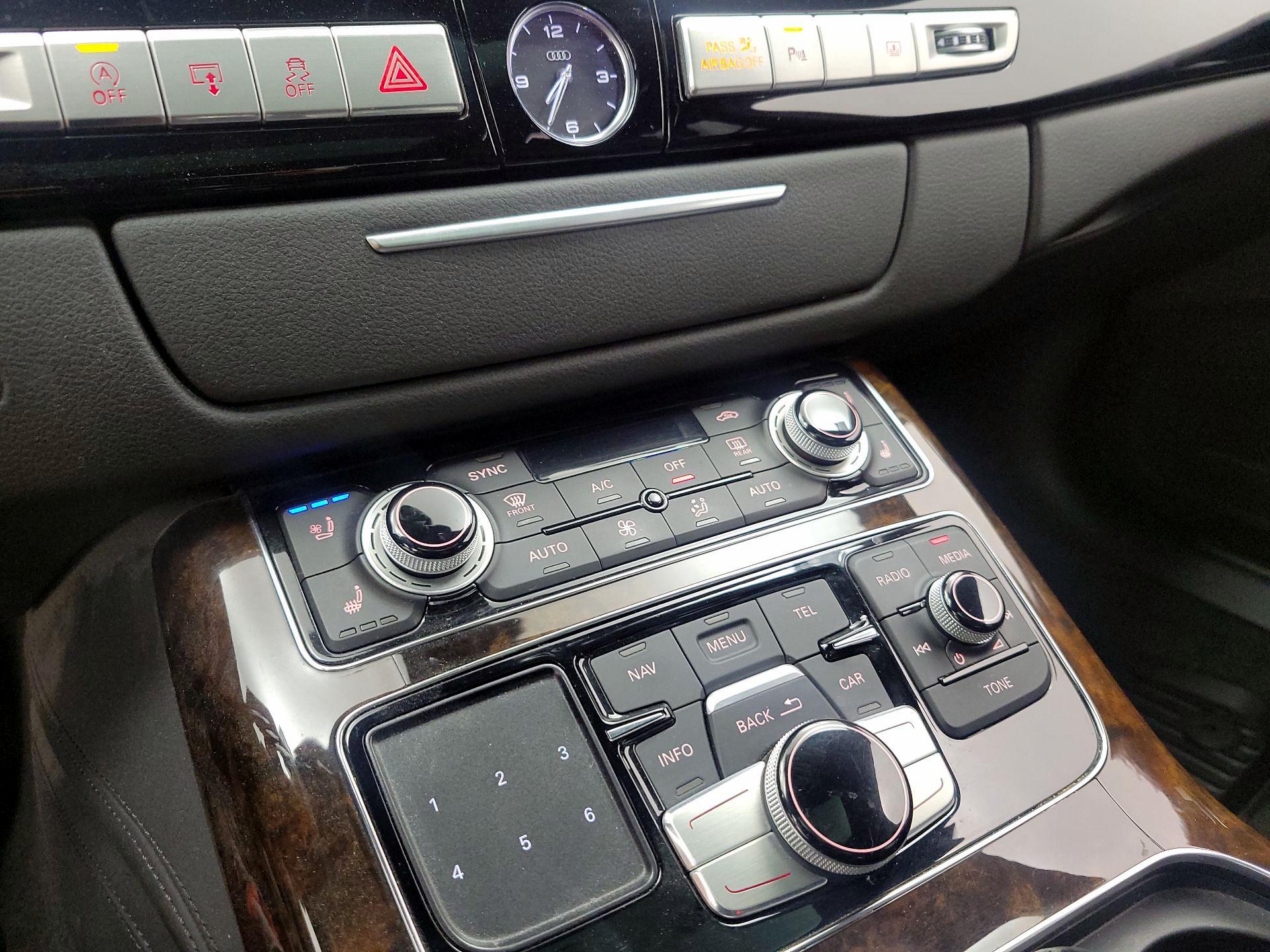 Thumbnail: 2016 Audi A8 - 16