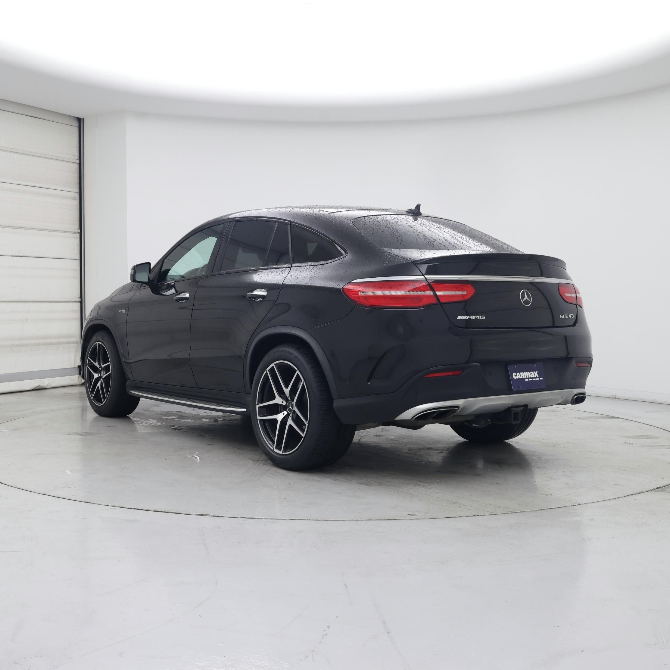 Thumbnail: 2017 Mercedes-Benz GLE - 2