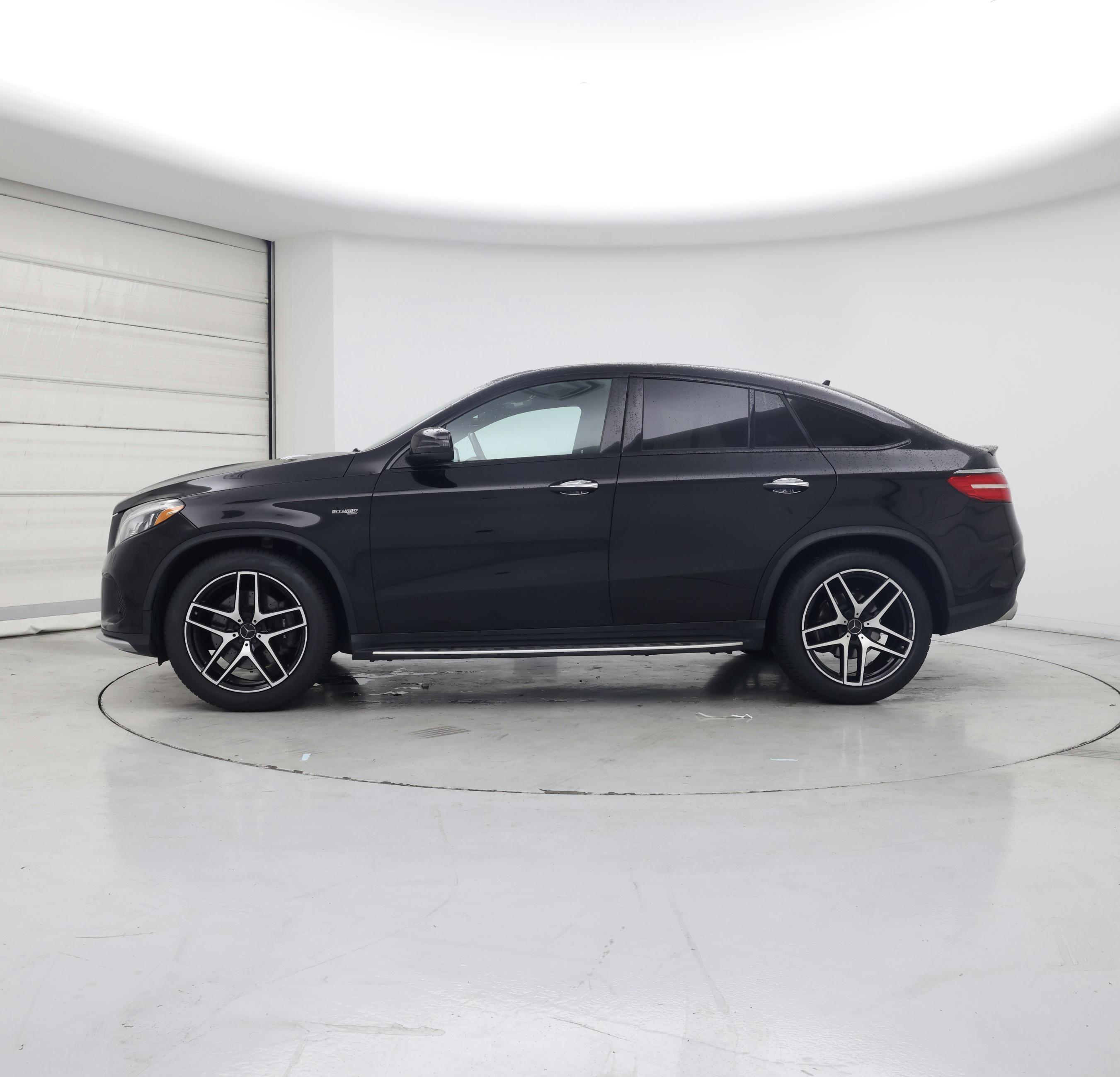 Thumbnail: 2017 Mercedes-Benz GLE - 3