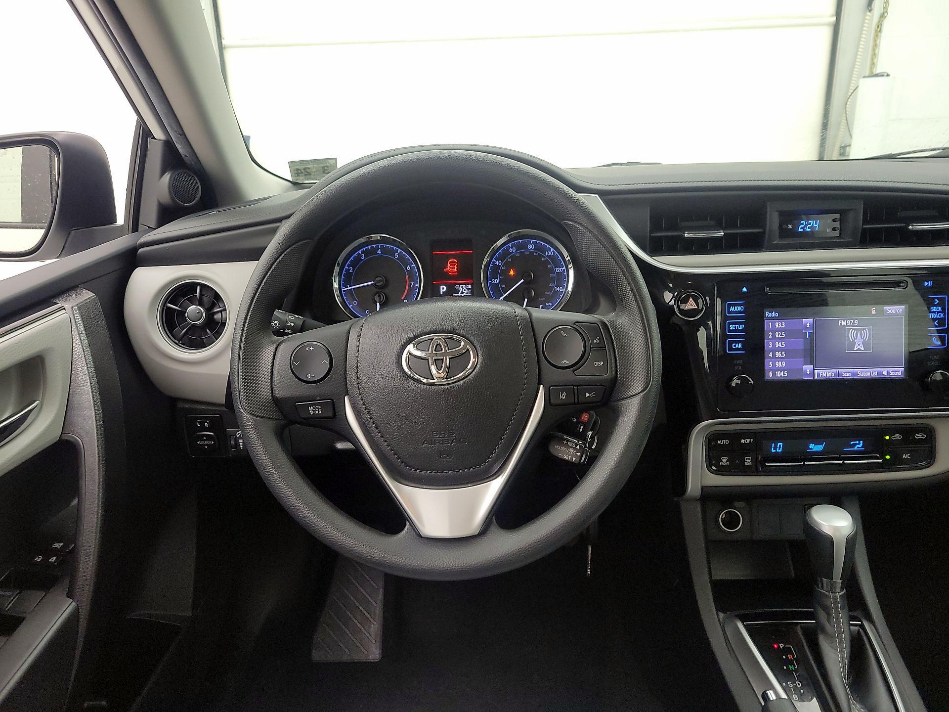 Thumbnail: 2019 Toyota Corolla - 10