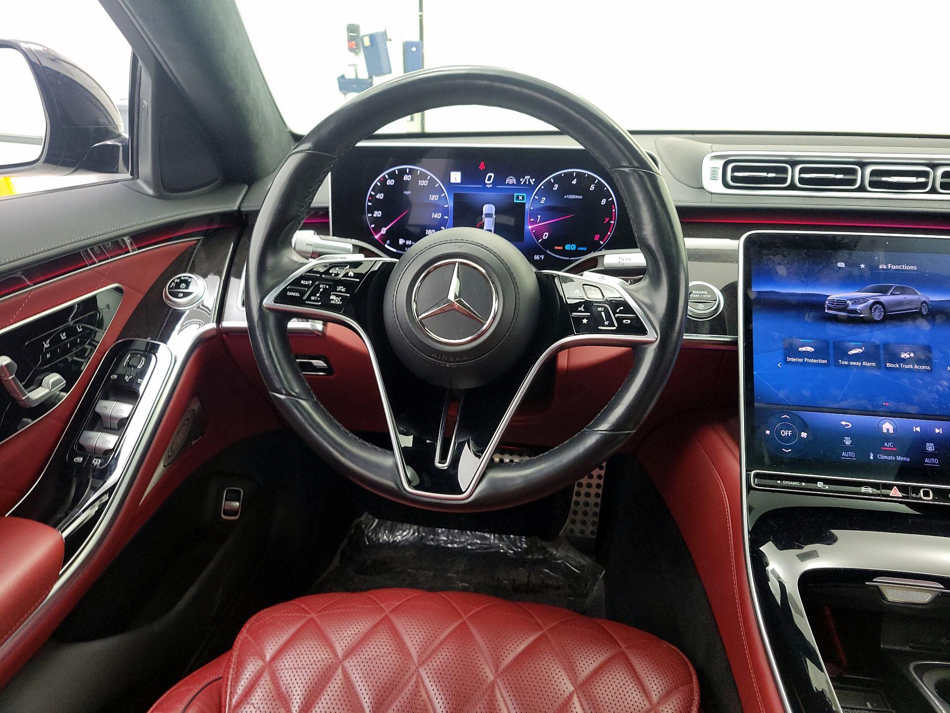 Thumbnail: 2022 Mercedes-Benz S-Class - 10