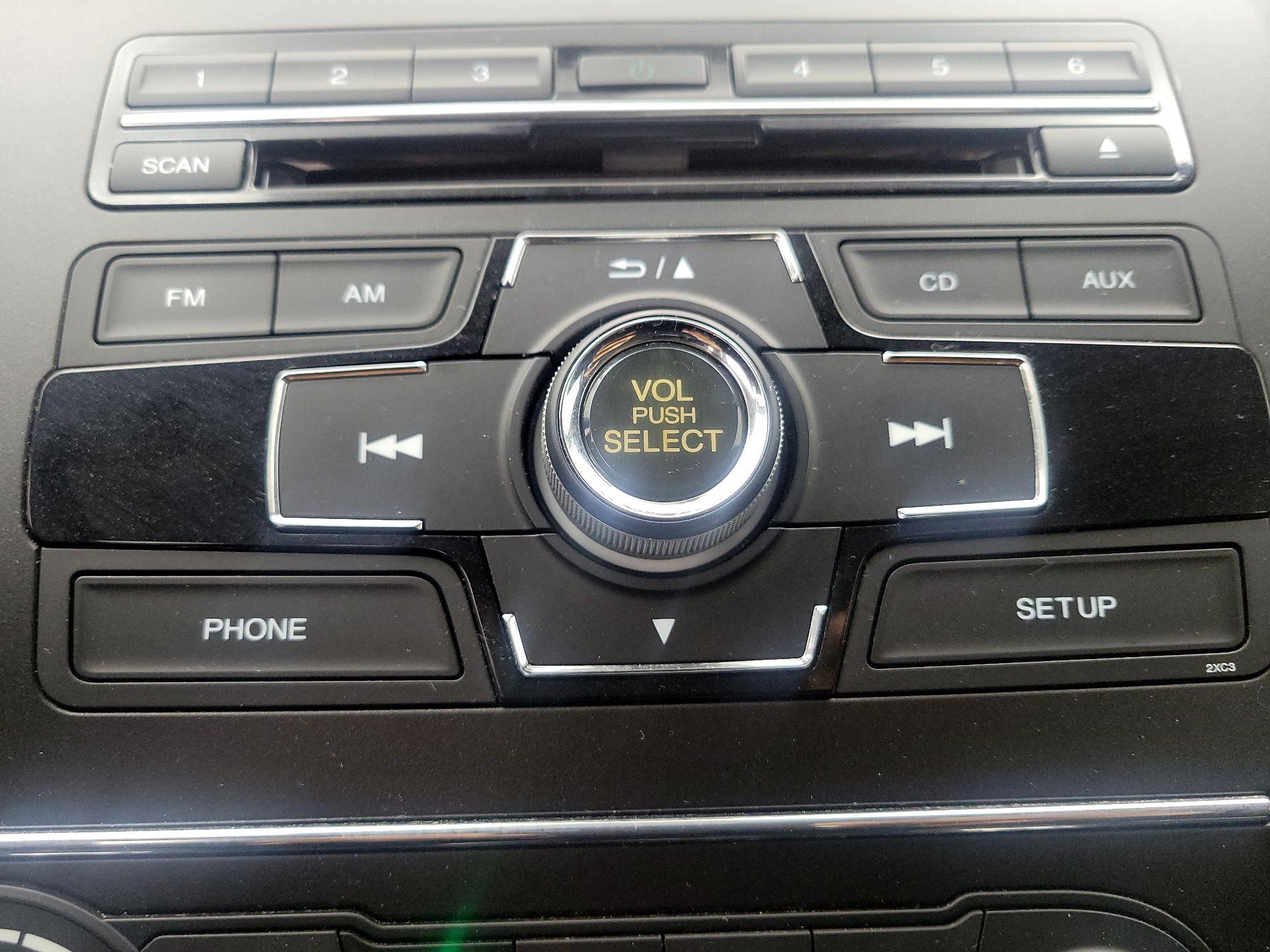 Thumbnail: 2014 Honda Civic - 15