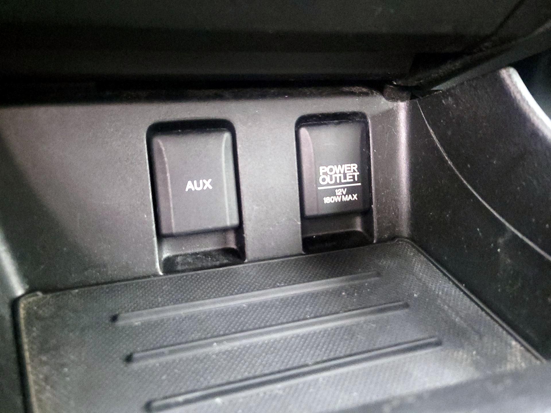 Thumbnail: 2014 Honda Civic - 18
