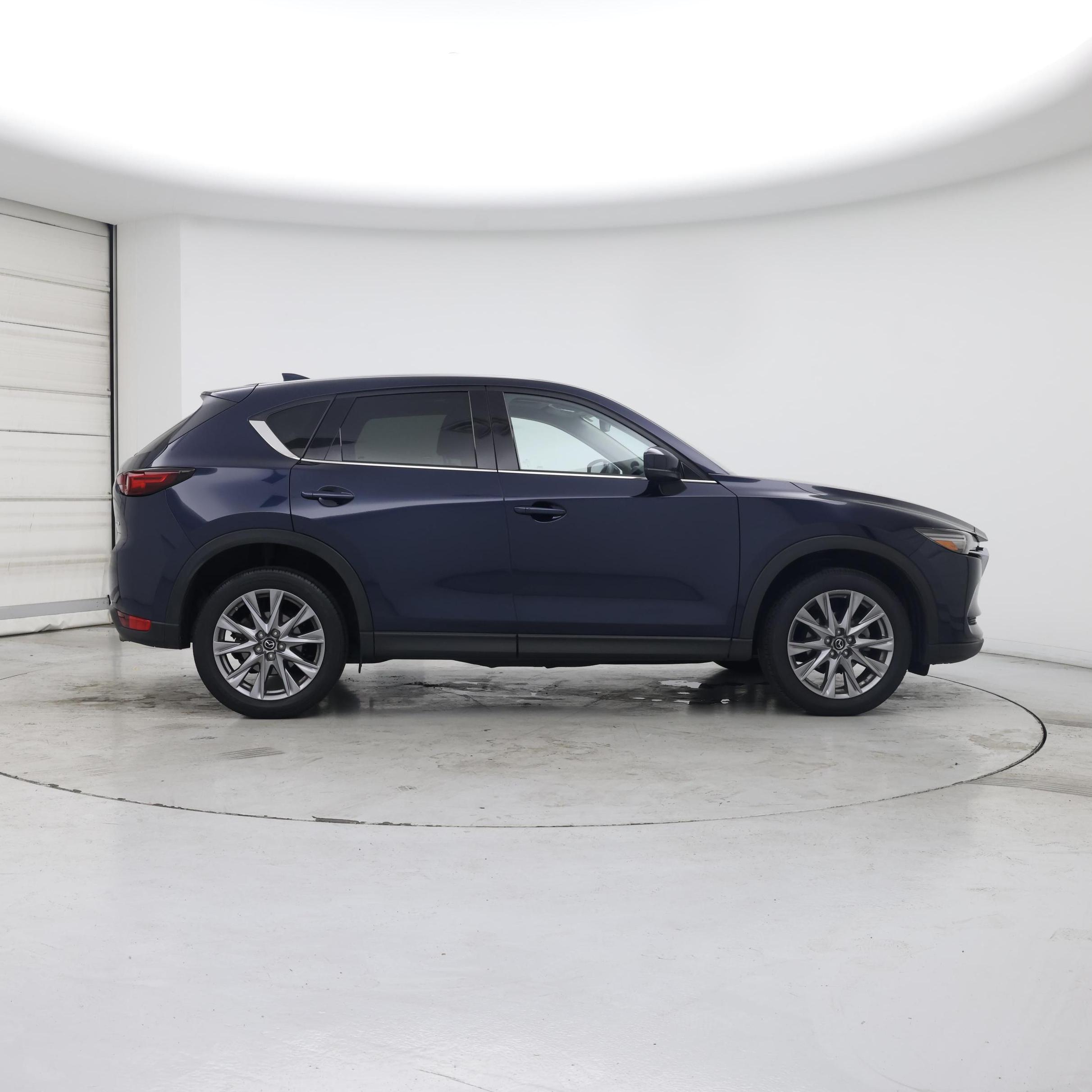 Thumbnail: 2020 Mazda CX-5 - 7