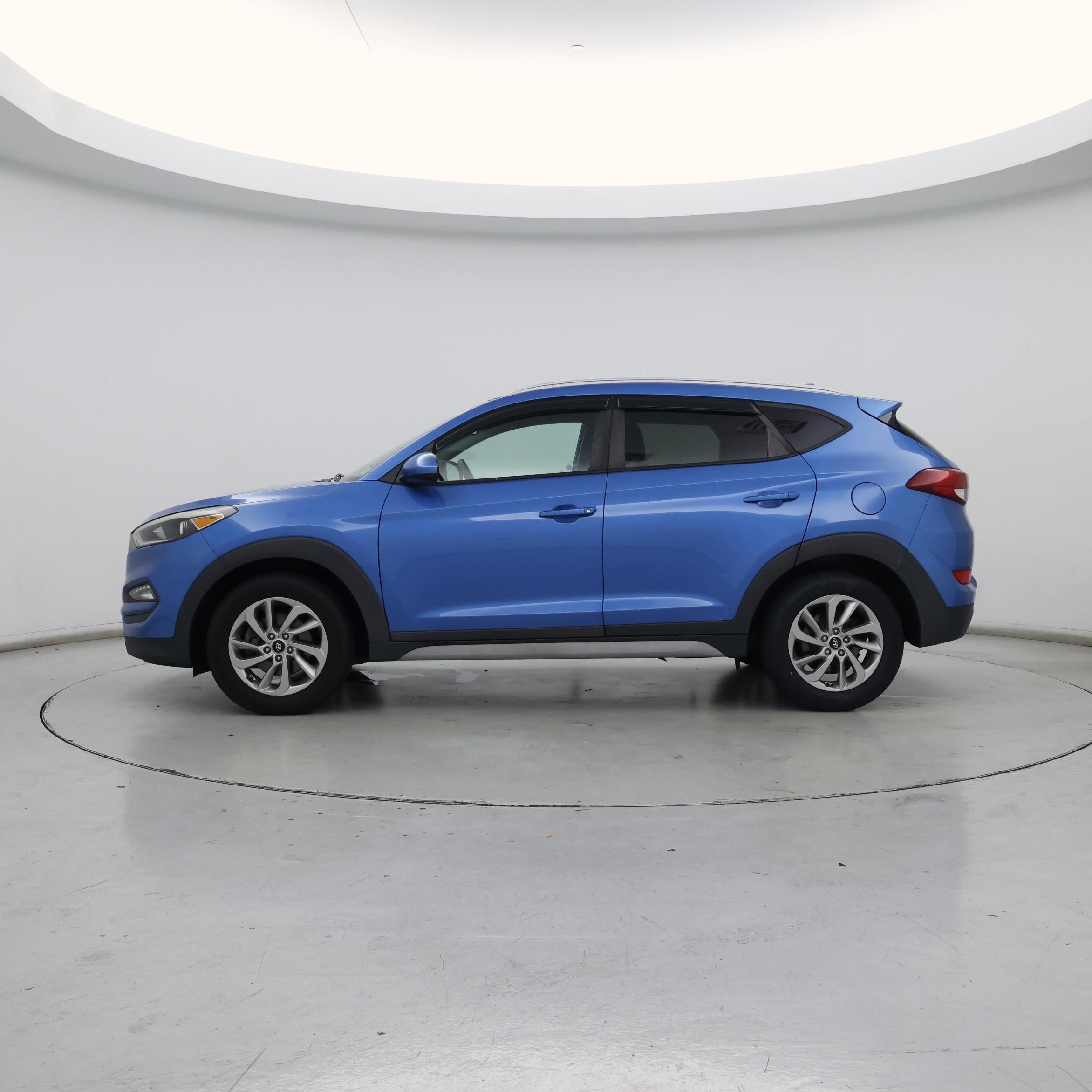 Thumbnail: 2018 Hyundai Tucson - 3