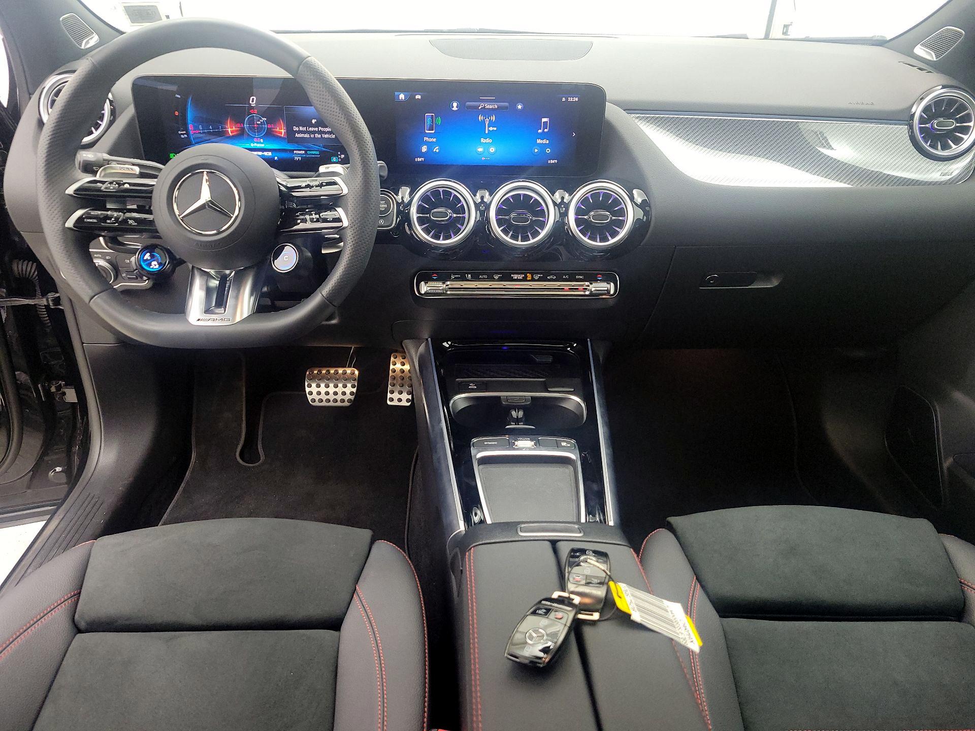 Thumbnail: 2025 Mercedes-Benz GLA - 9
