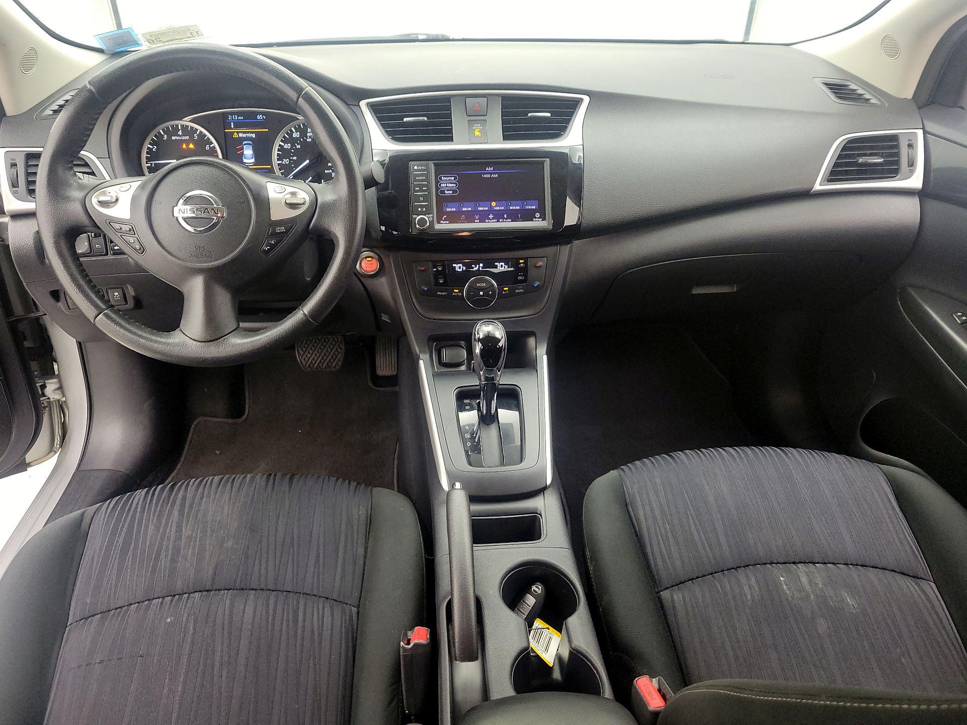 Thumbnail: 2019 Nissan Sentra - 9