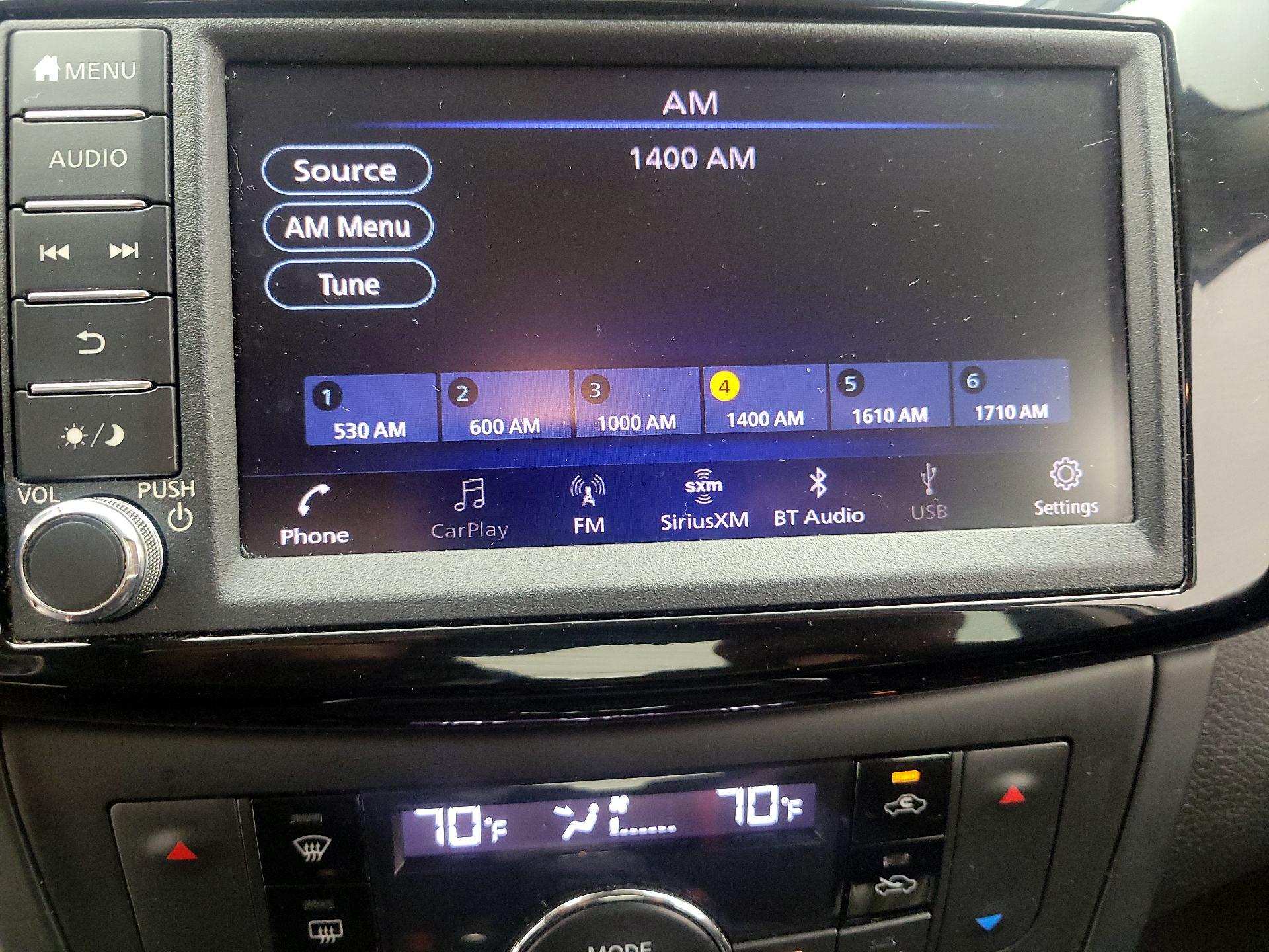 Thumbnail: 2019 Nissan Sentra - 15