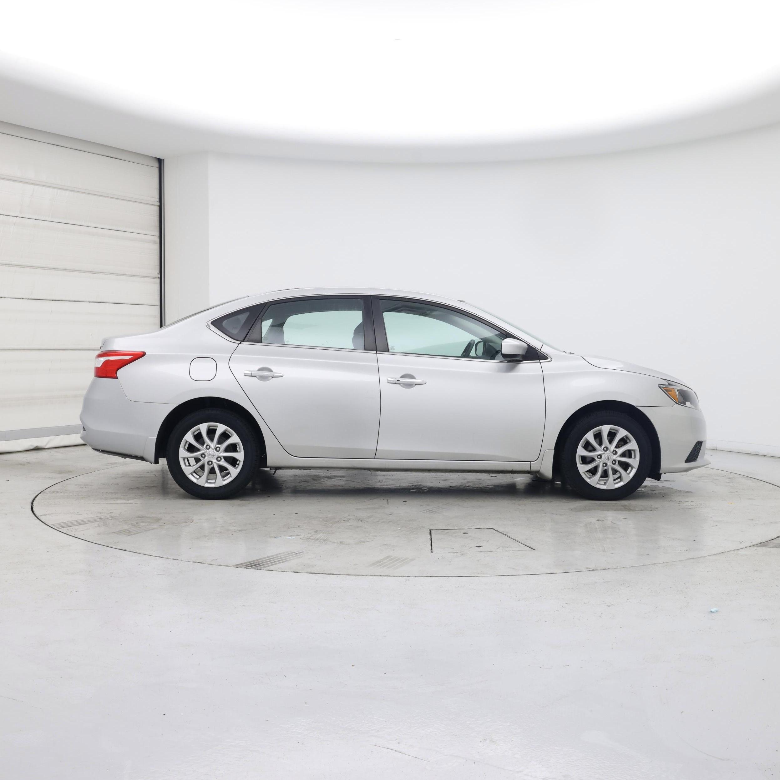 Thumbnail: 2019 Nissan Sentra - 7