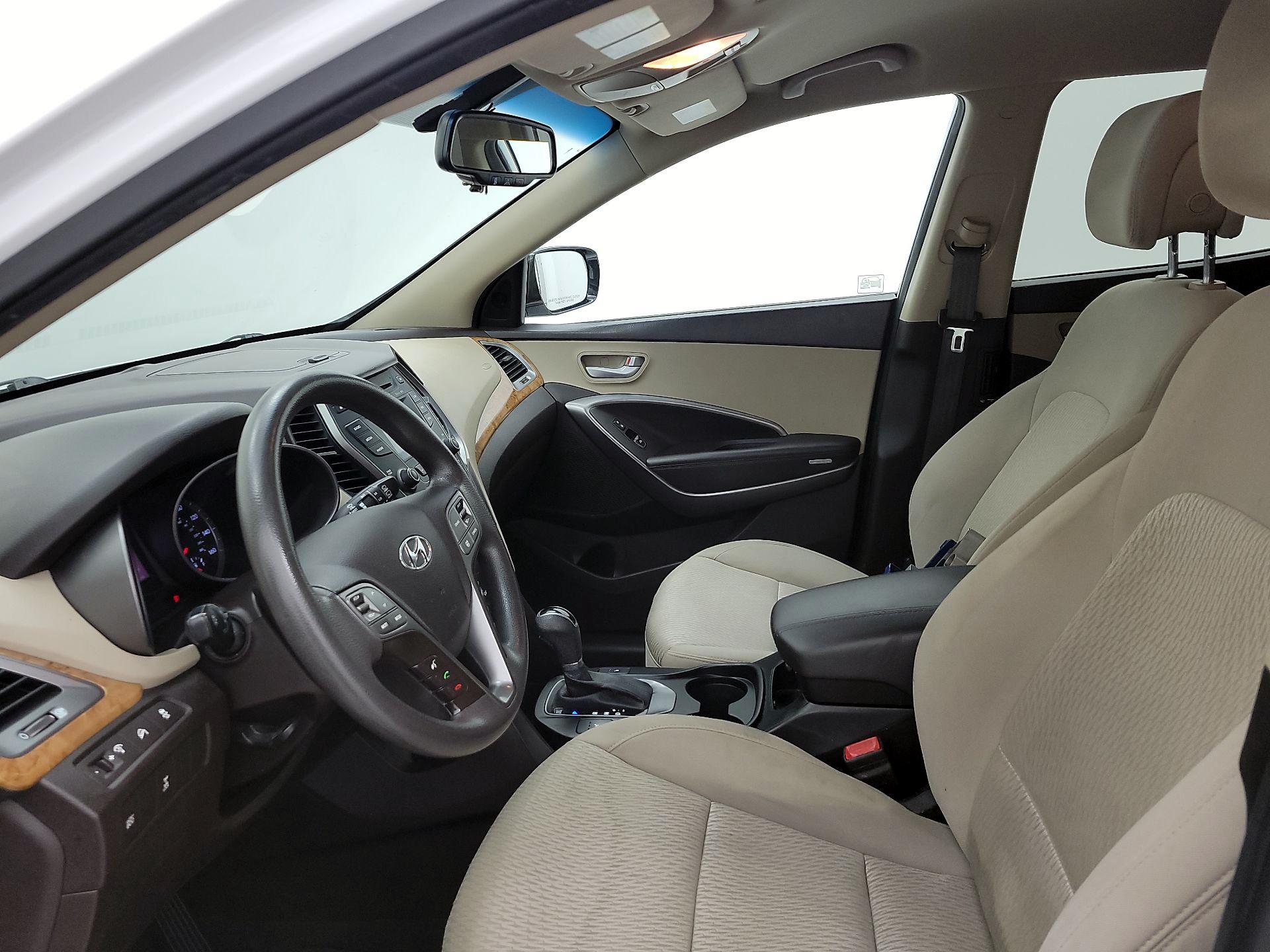 Thumbnail: 2015 Hyundai Santa Fe - 11