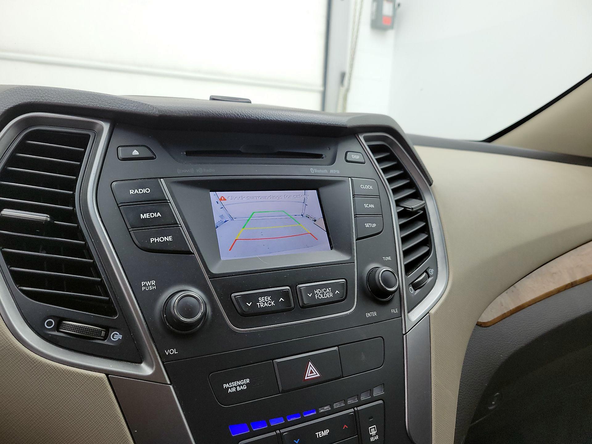 Thumbnail: 2015 Hyundai Santa Fe - 14