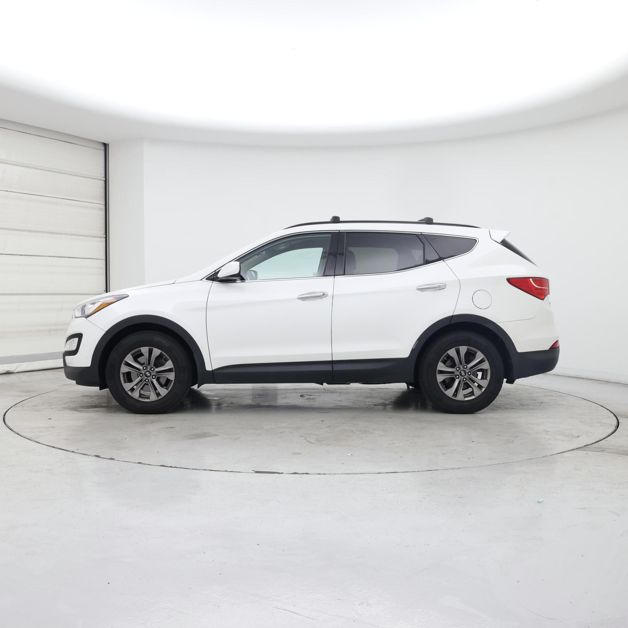 Thumbnail: 2015 Hyundai Santa Fe - 3