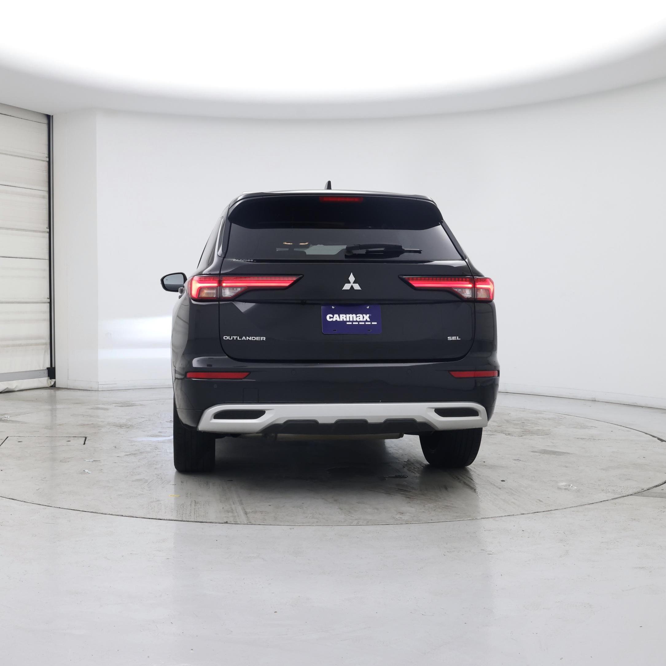 Thumbnail: 2022 Mitsubishi Outlander - 6