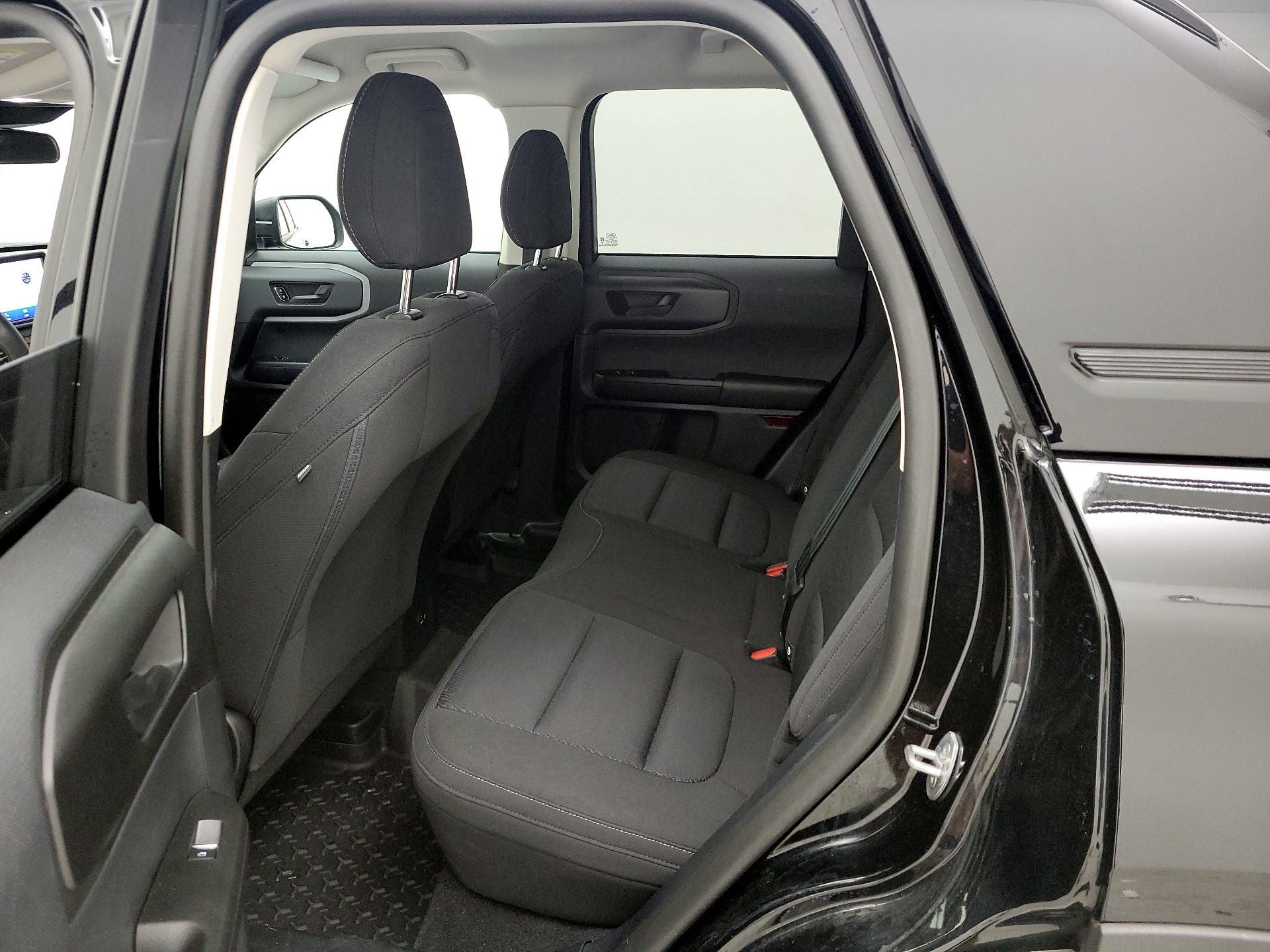 Thumbnail: 2022 Ford Bronco Sport - 19