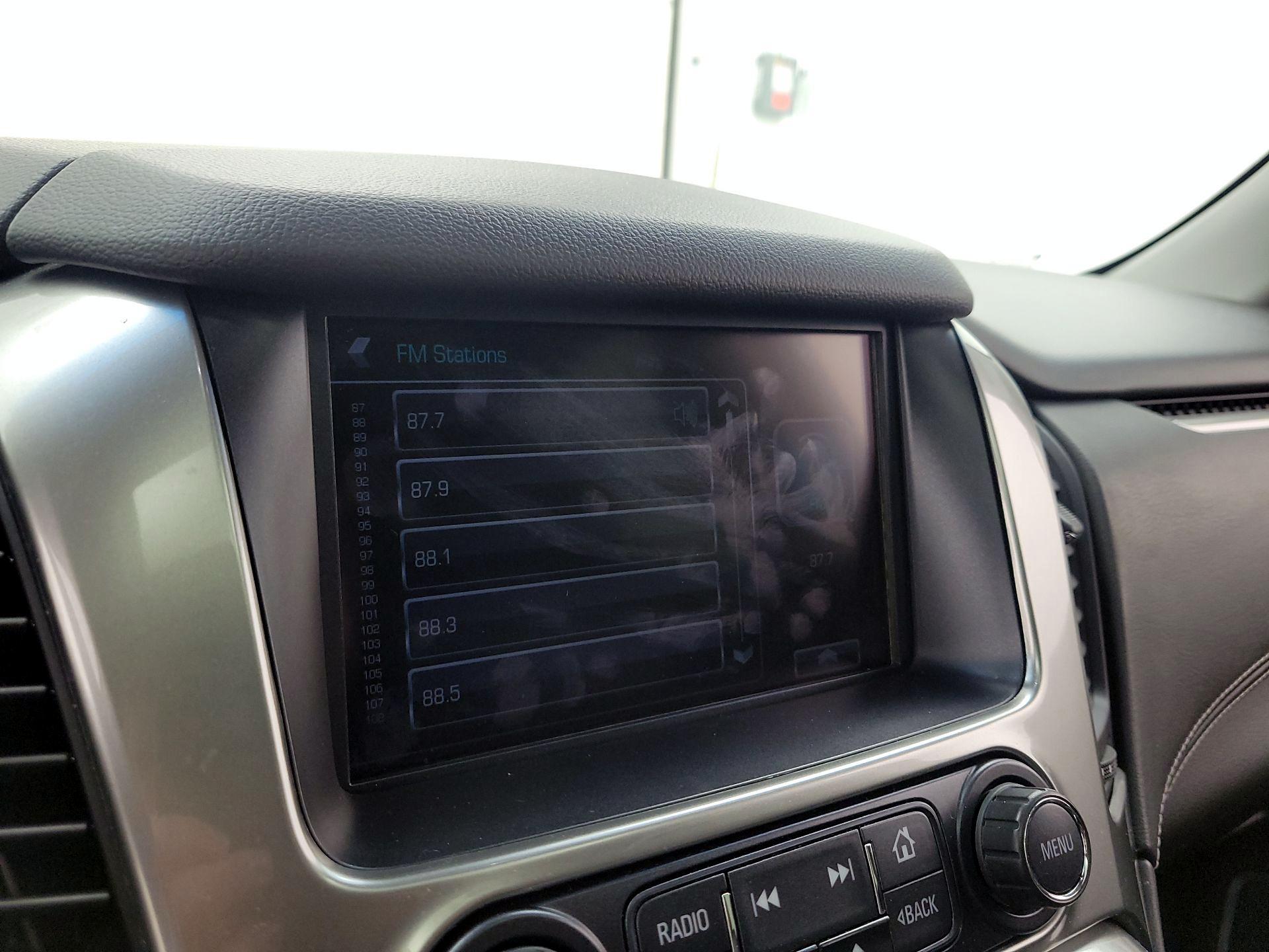 Thumbnail: 2019 Chevrolet Suburban - 15