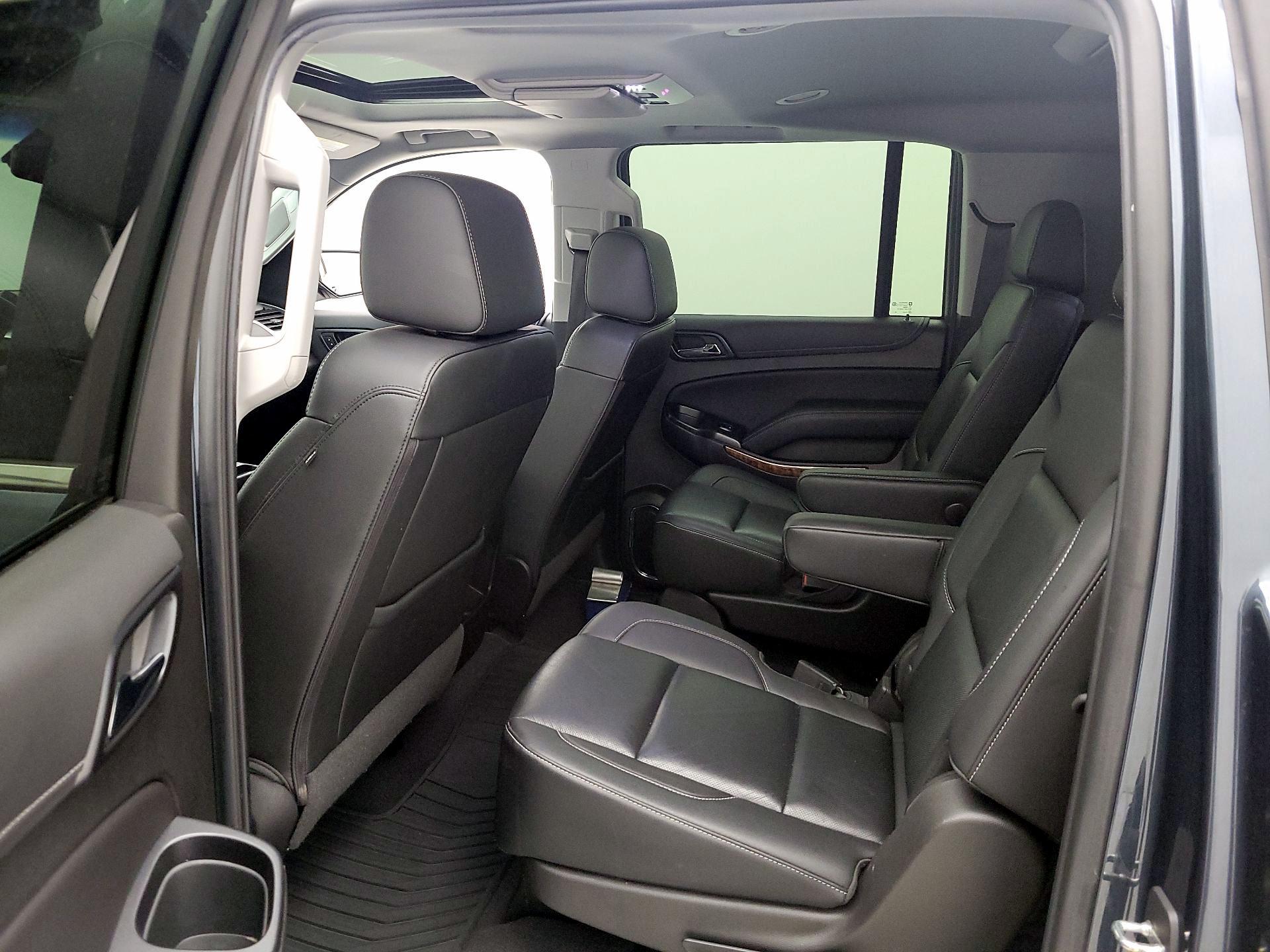 Thumbnail: 2019 Chevrolet Suburban - 20