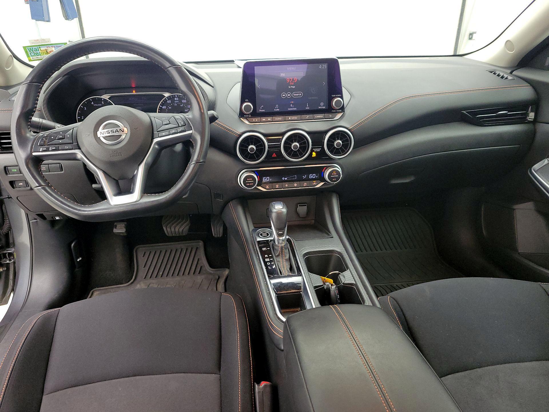 Thumbnail: 2020 Nissan Sentra - 9