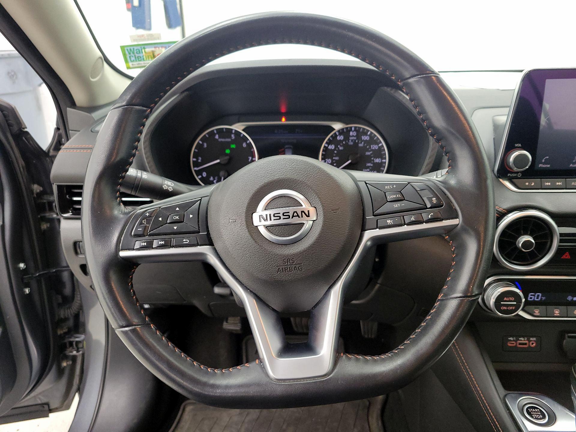 Thumbnail: 2020 Nissan Sentra - 10