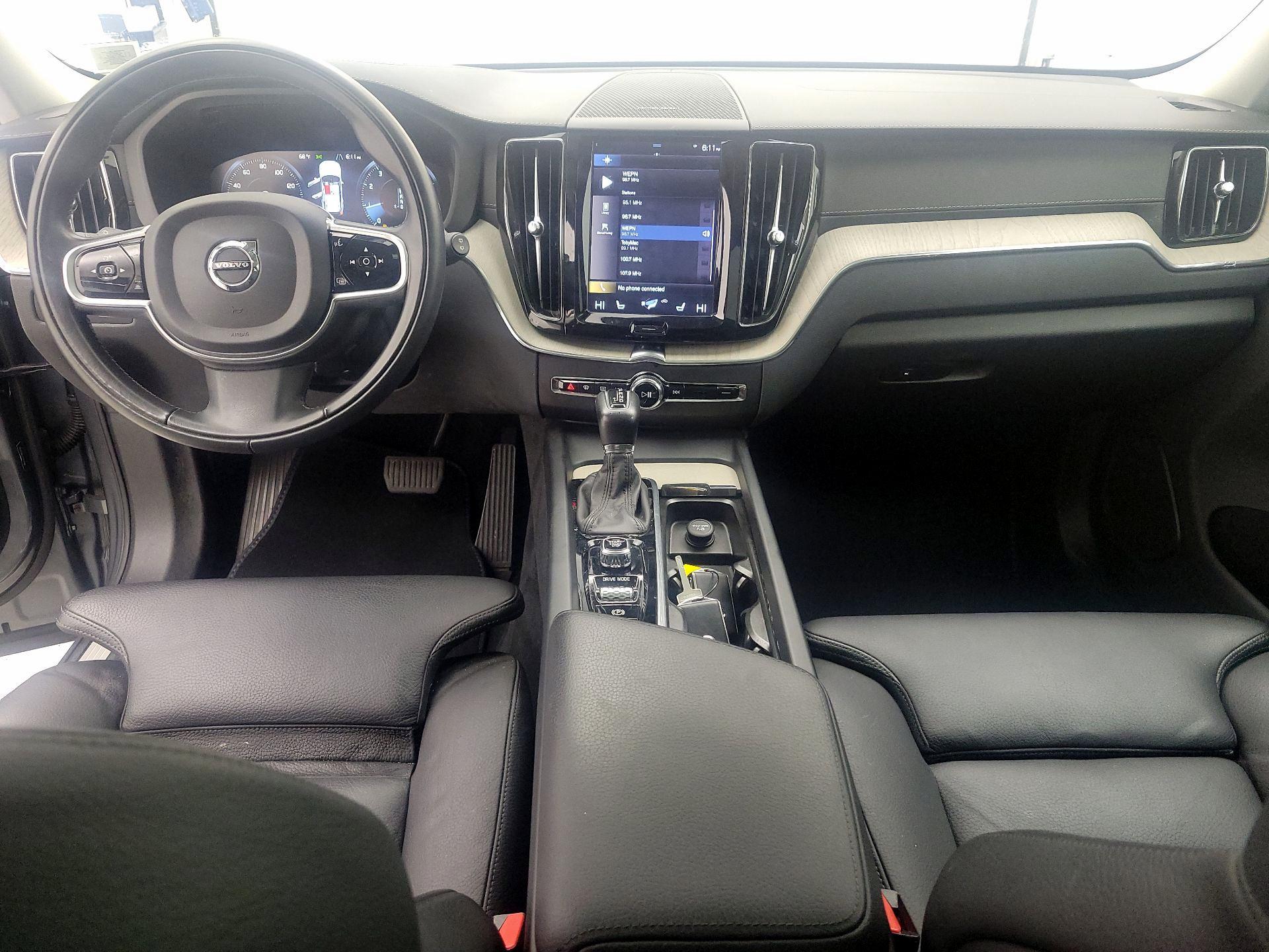 Thumbnail: 2020 Volvo XC60 - 9