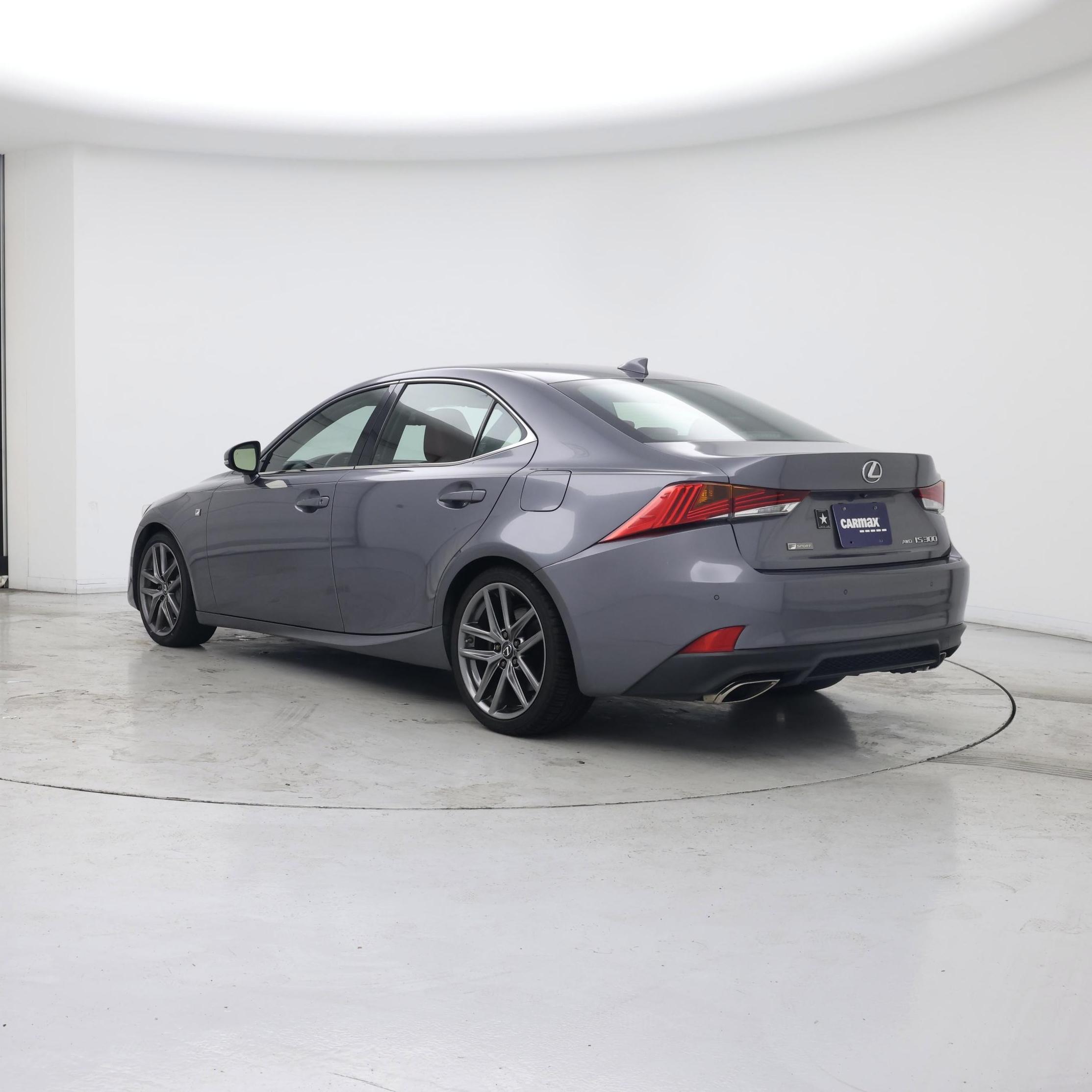 Thumbnail: 2020 Lexus IS - 2