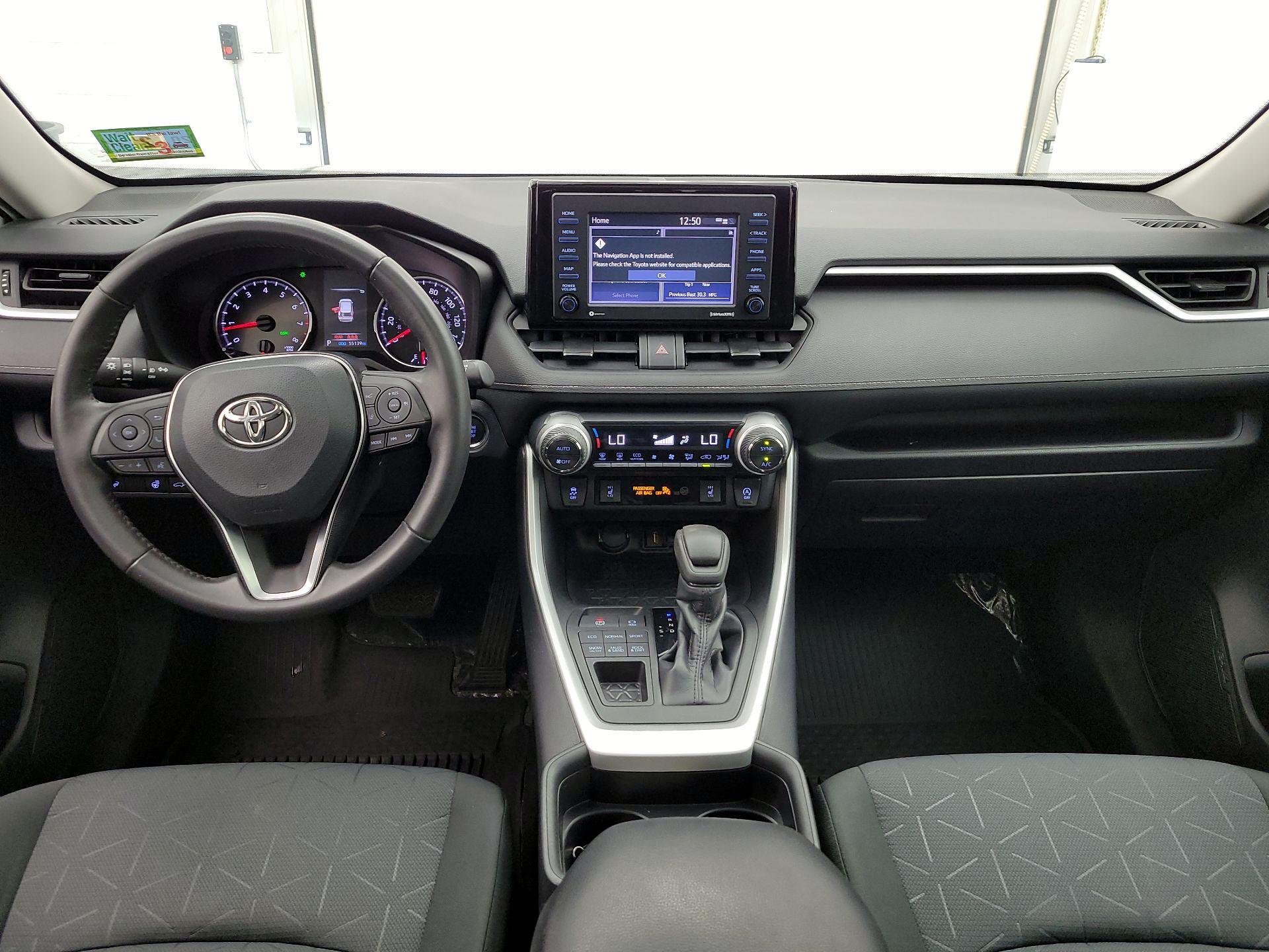 Thumbnail: 2020 Toyota RAV4 - 9