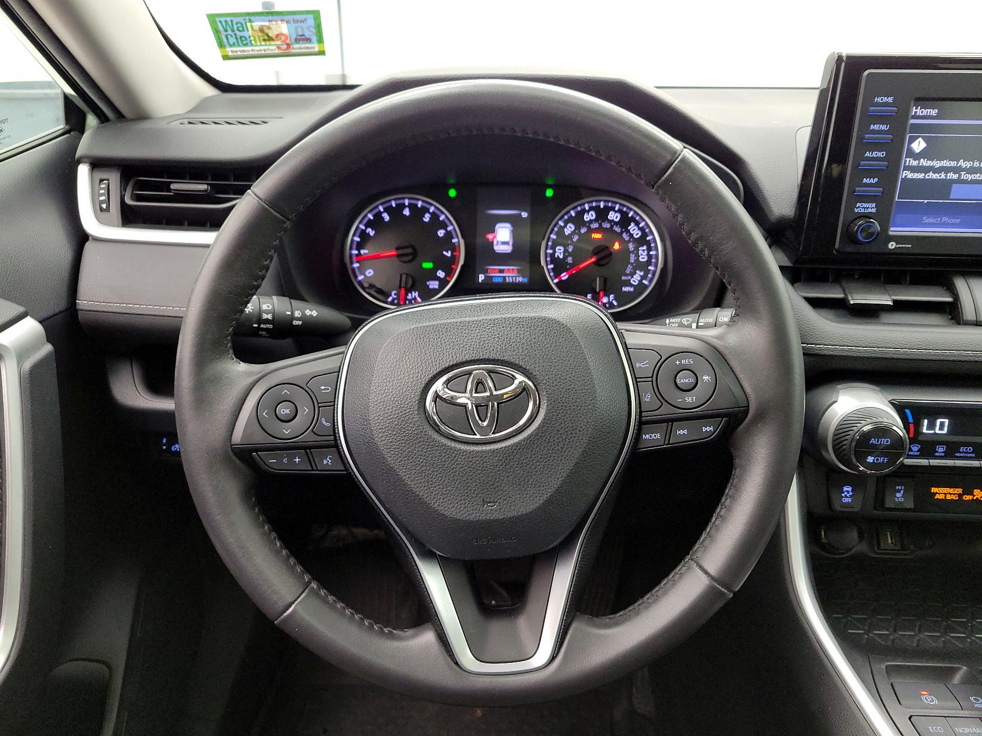 Thumbnail: 2020 Toyota RAV4 - 10