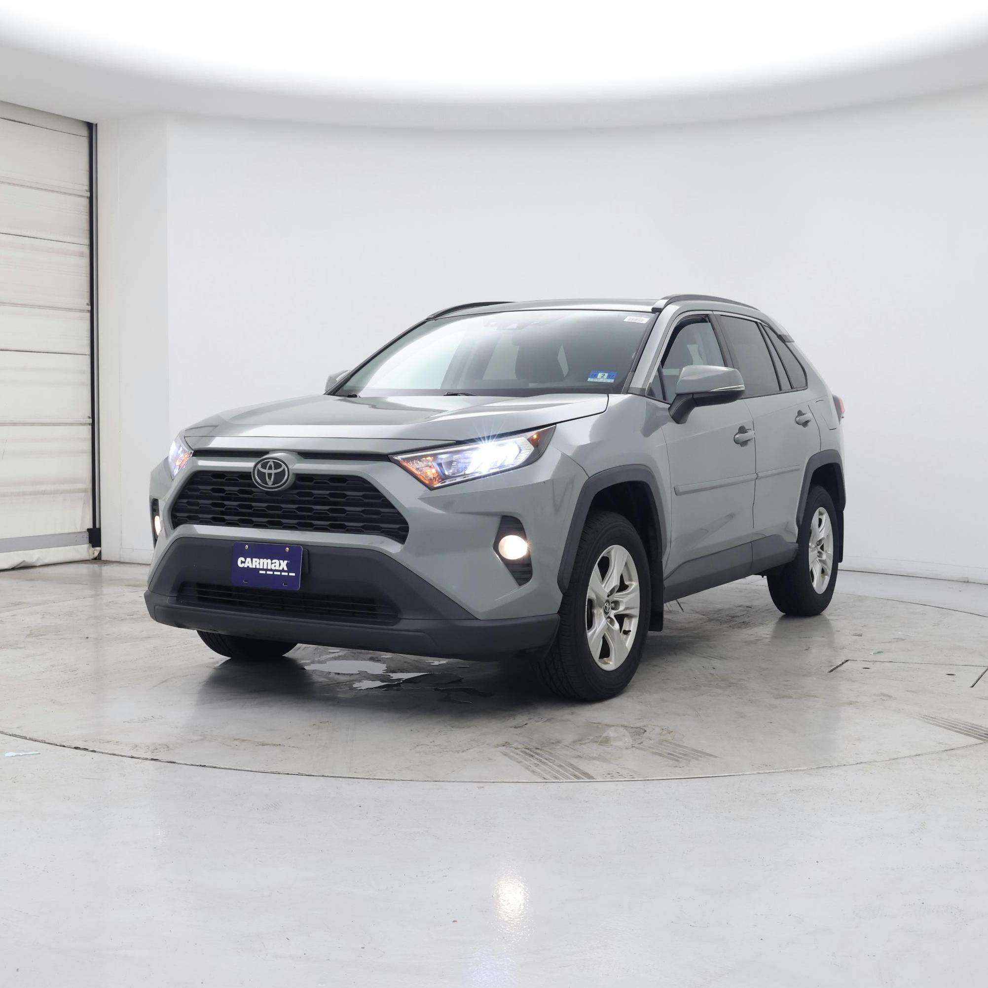 Thumbnail: 2020 Toyota RAV4 - 4