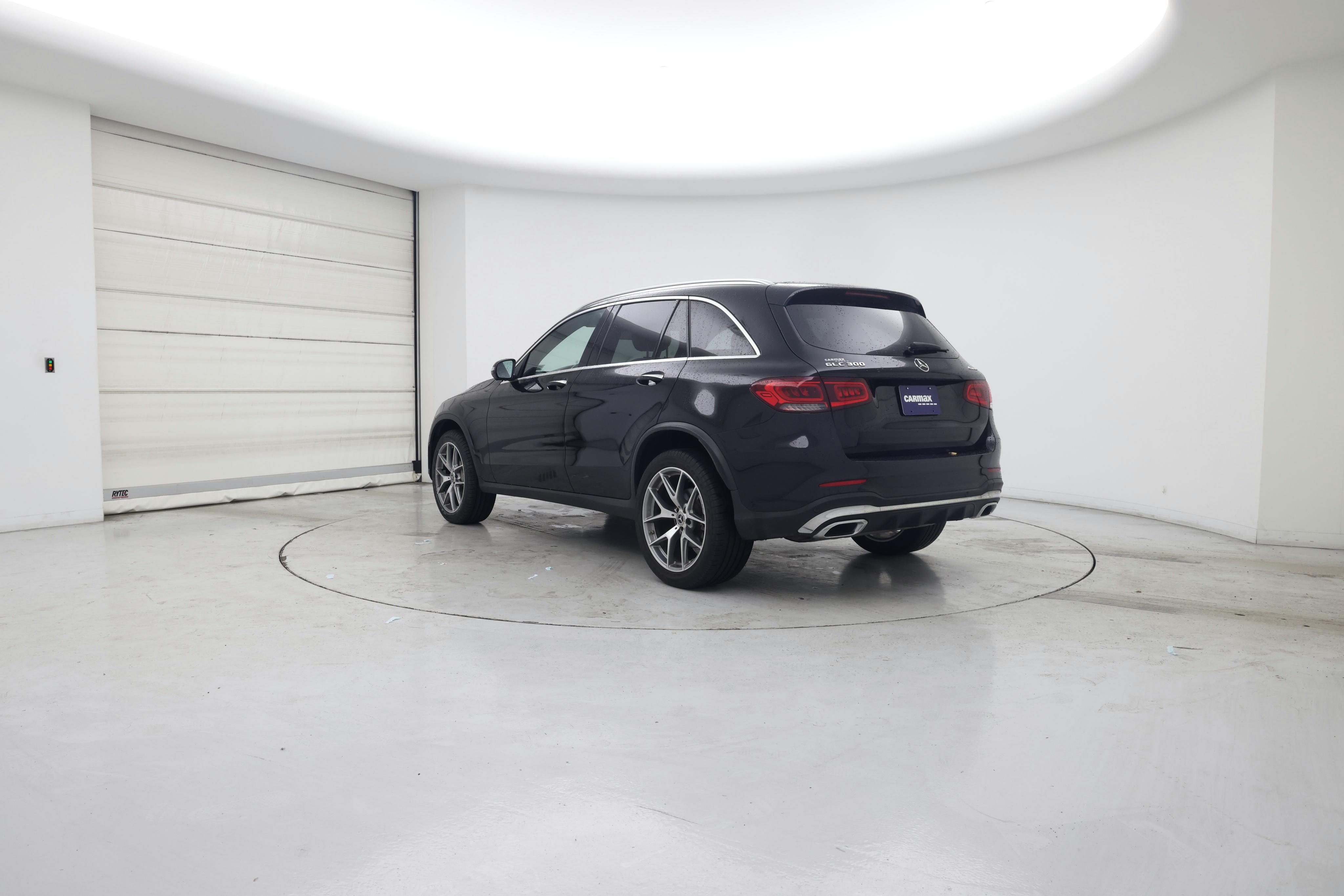 Thumbnail: 2022 Mercedes-Benz GLC - 2