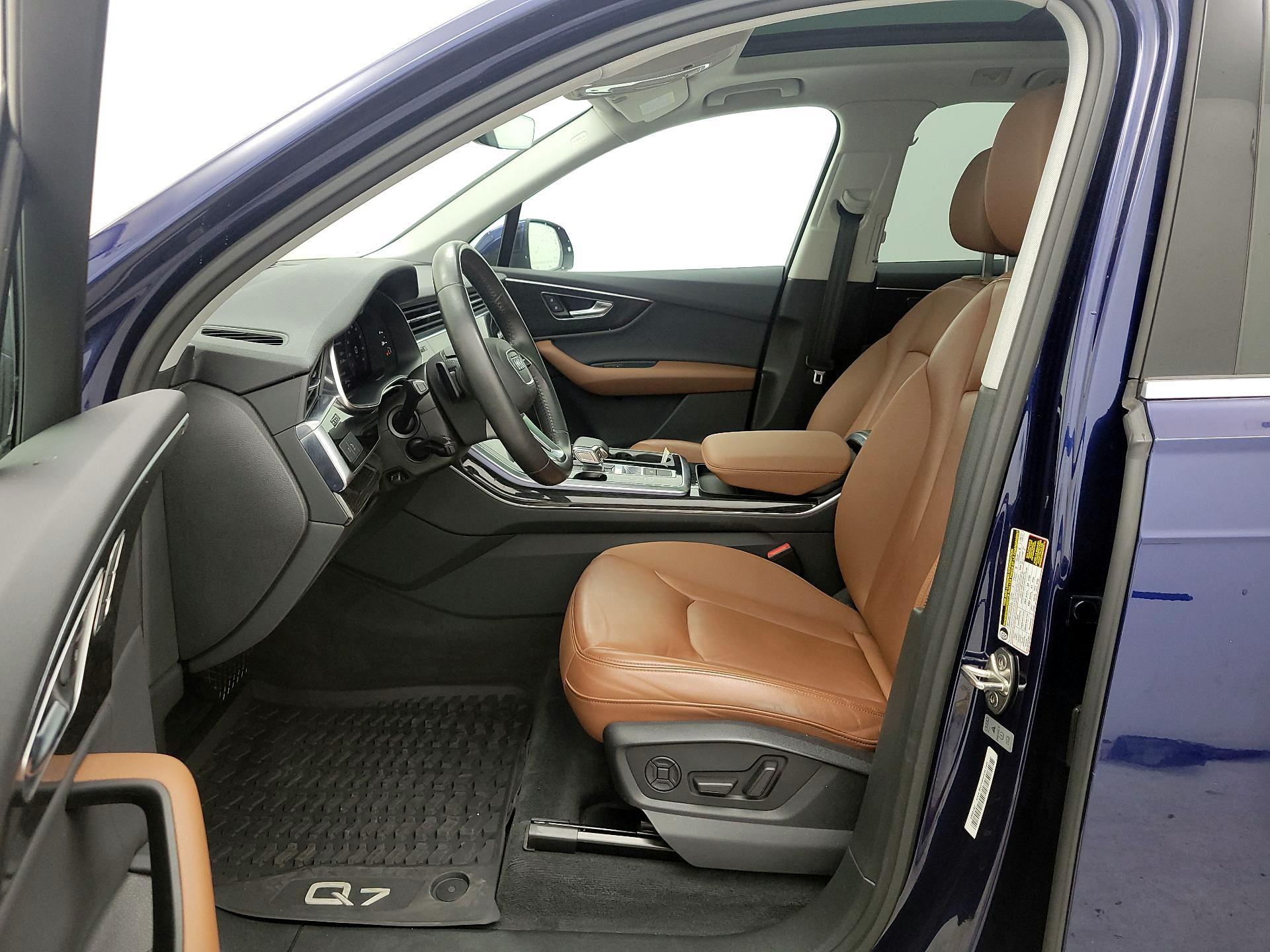 Thumbnail: 2020 Audi Q7 - 11