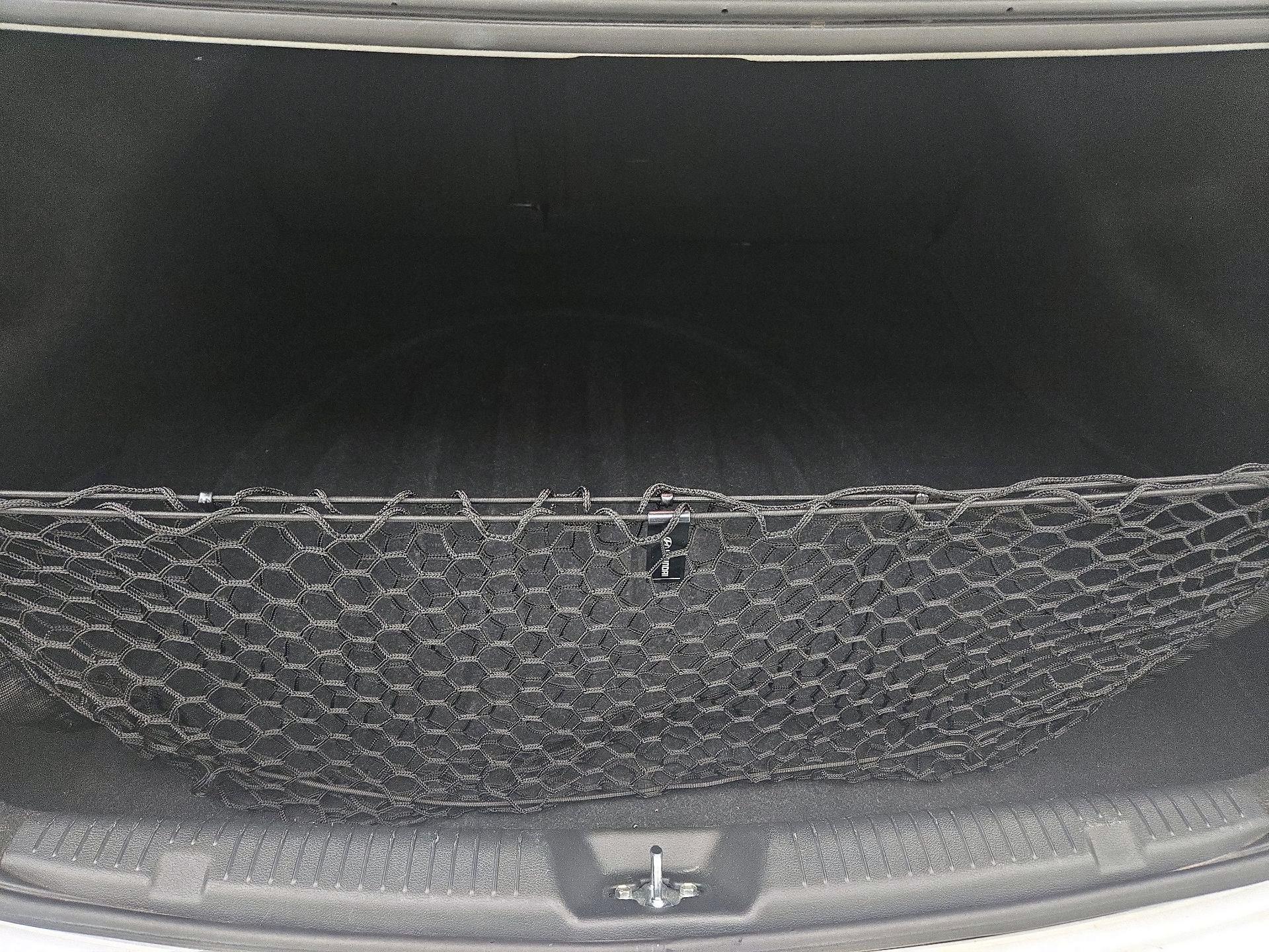Thumbnail: 2016 Hyundai Elantra - 18