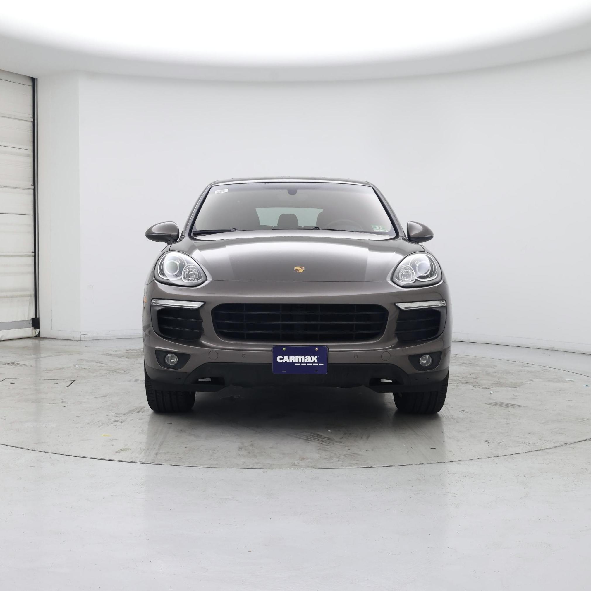 Thumbnail: 2016 Porsche Cayenne - 5