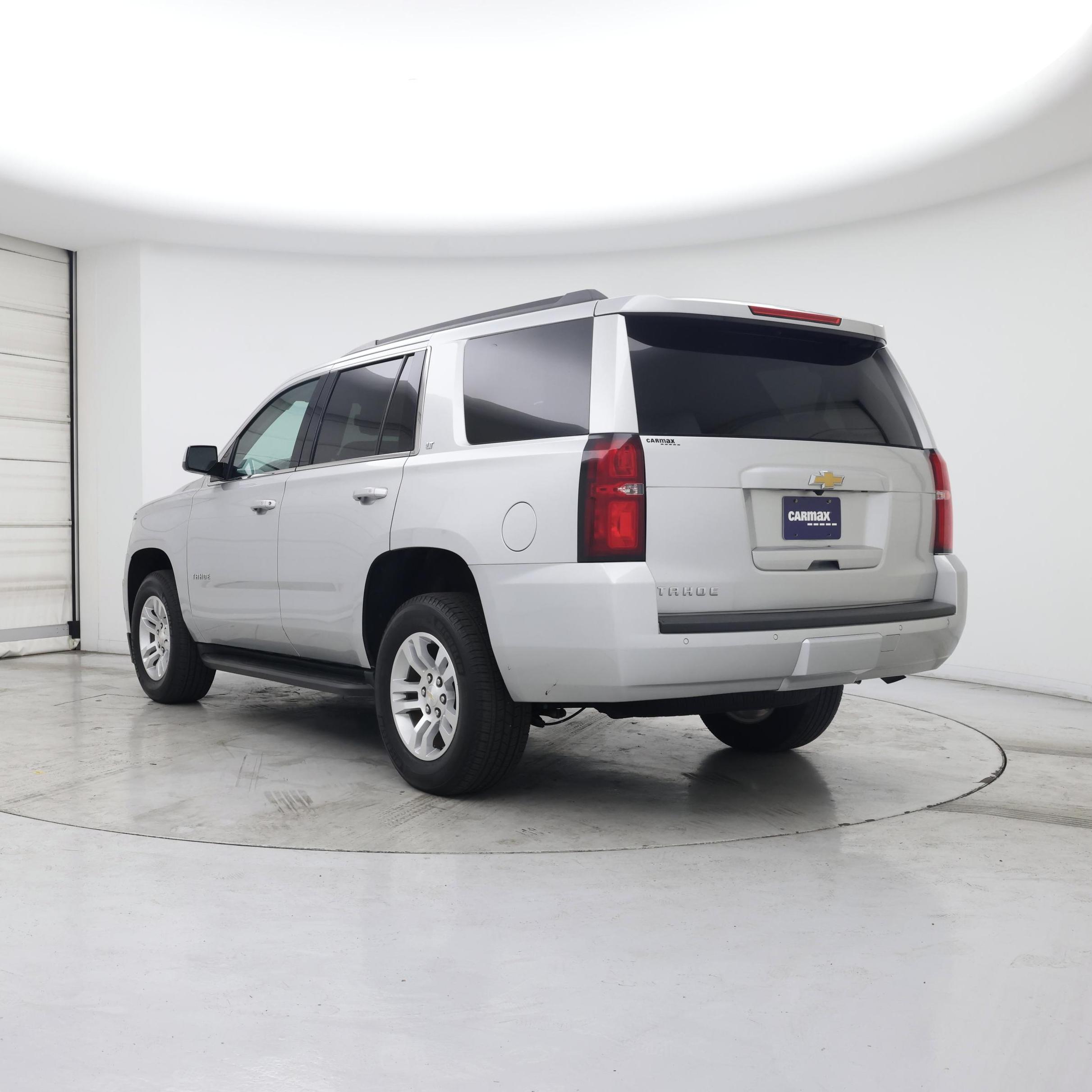 Thumbnail: 2020 Chevrolet Tahoe - 2