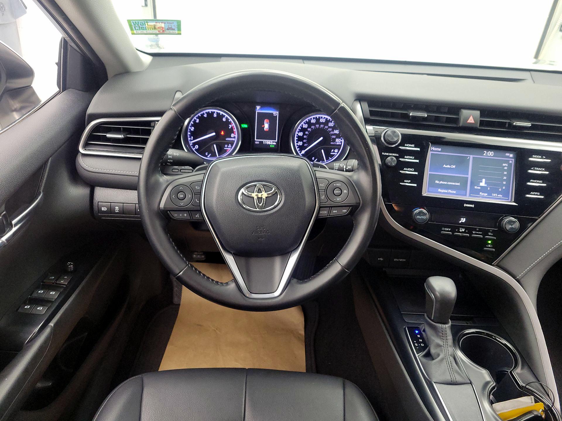 Thumbnail: 2020 Toyota Camry - 10