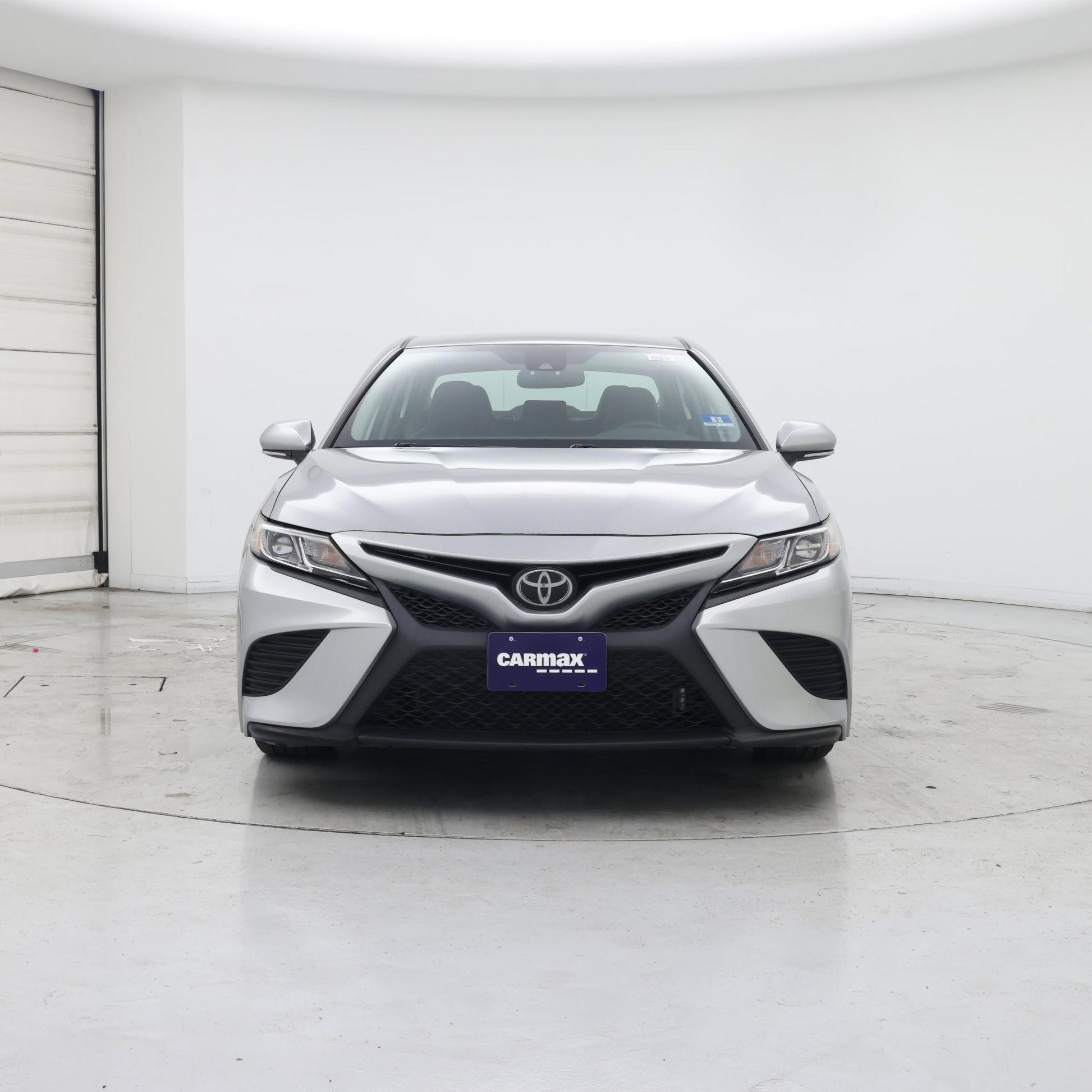 Thumbnail: 2020 Toyota Camry - 5