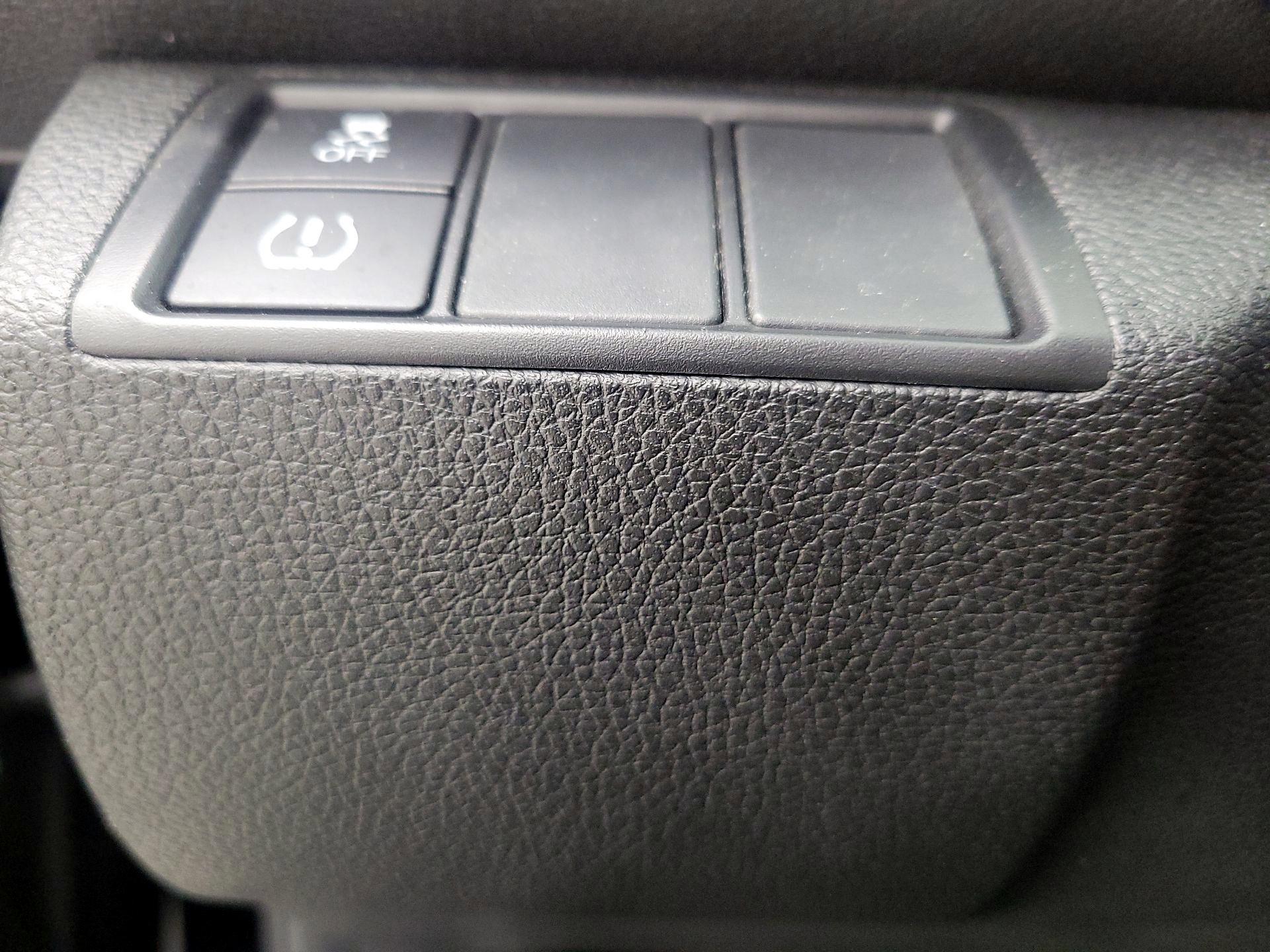 Thumbnail: 2018 Honda Civic - 13