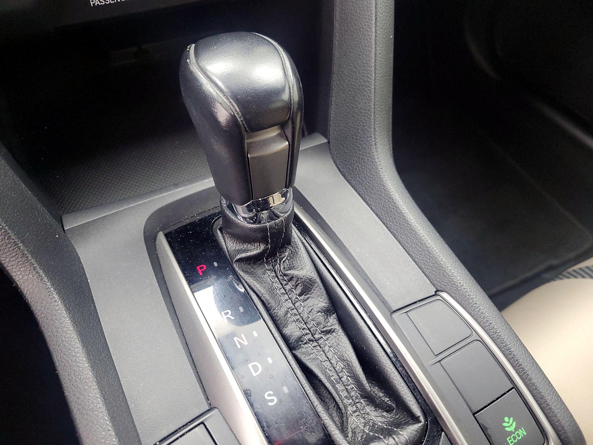 Thumbnail: 2018 Honda Civic - 17