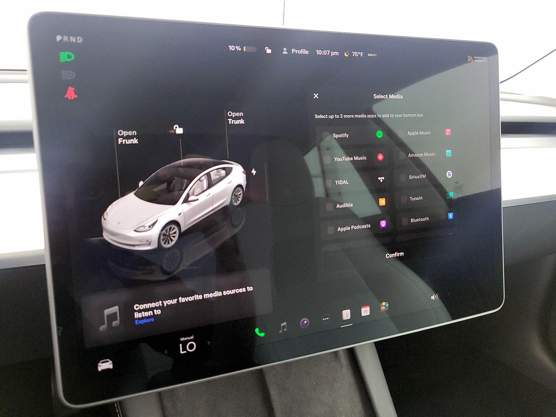 Thumbnail: 2023 Tesla Model 3 - 15