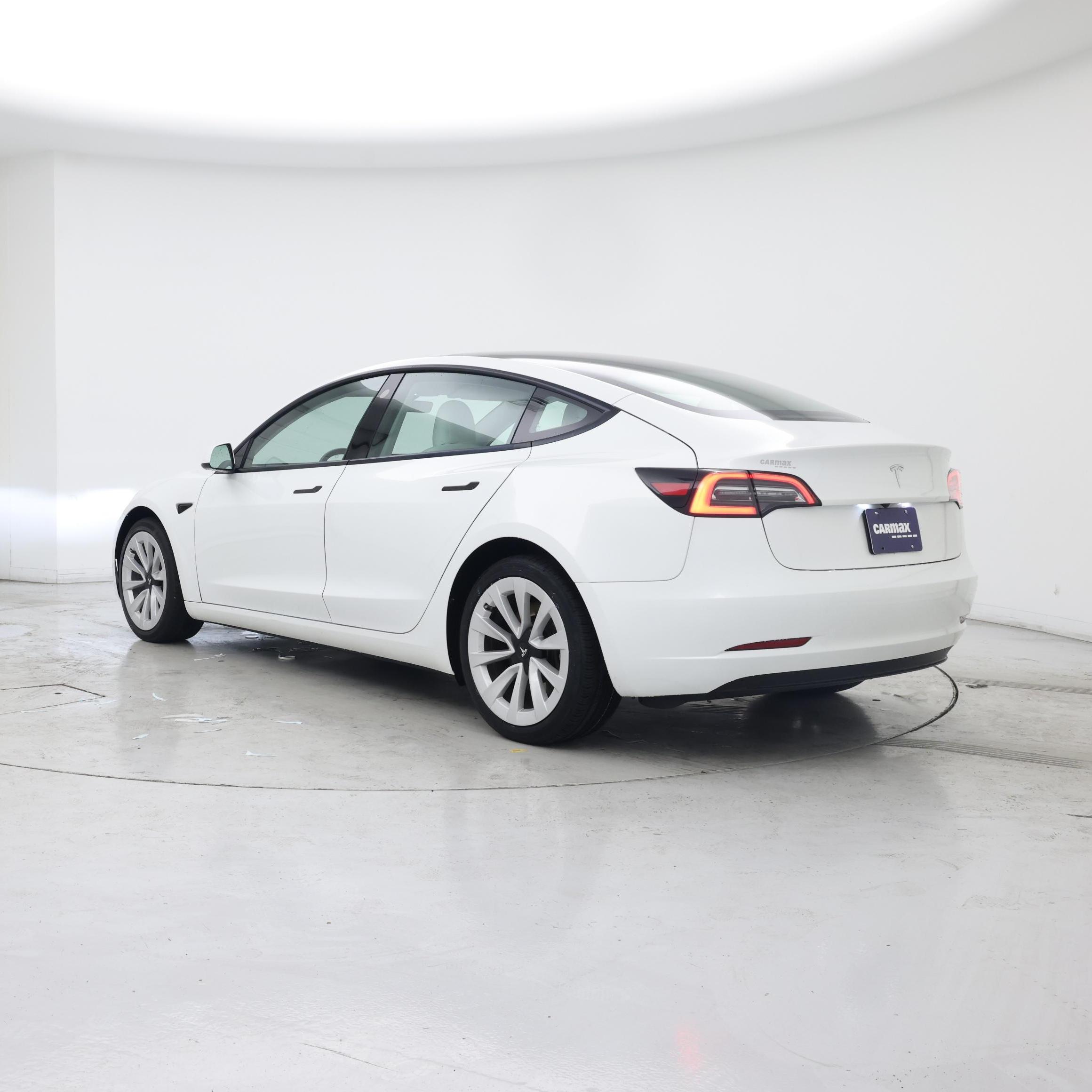 Thumbnail: 2023 Tesla Model 3 - 2